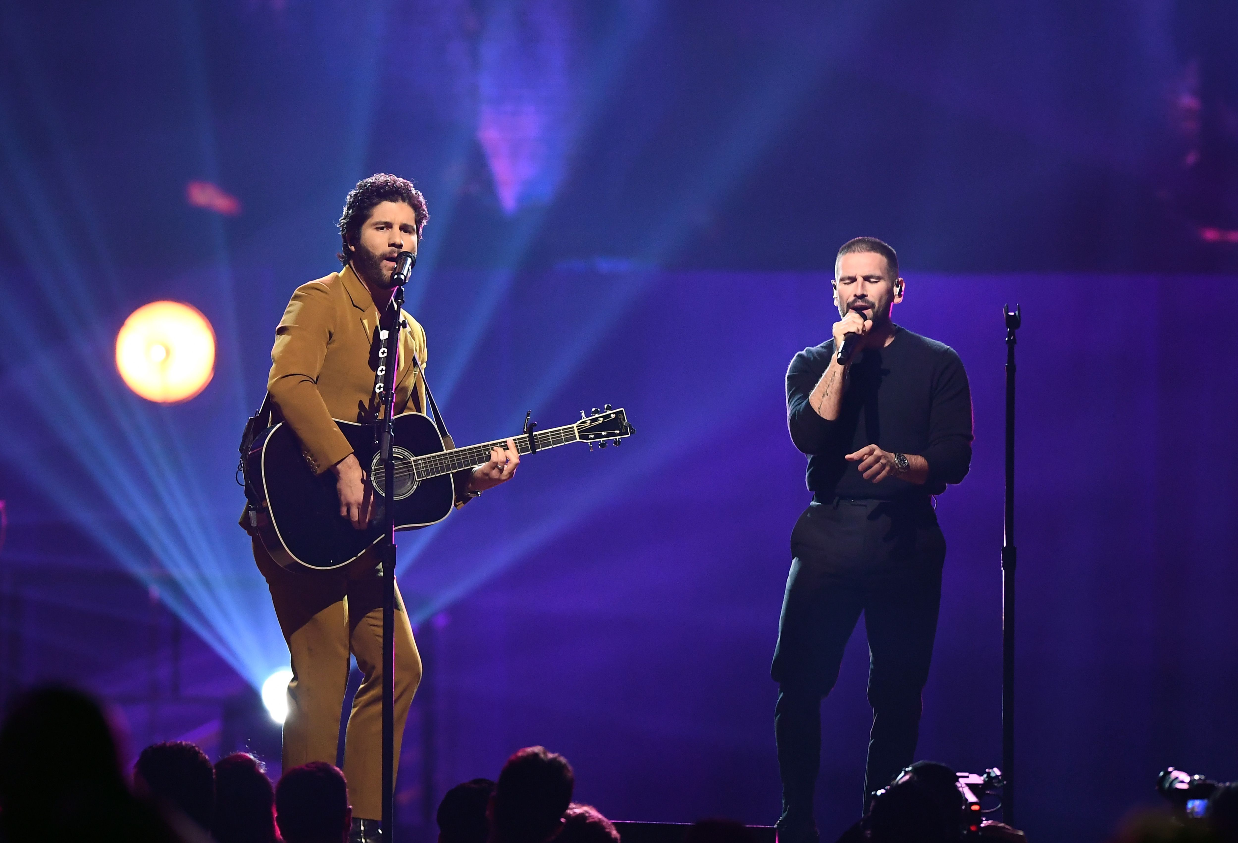 LAS VEGAS, NEVADA - OCTOBER 07: (L-R) Dan Smyers and Shay Mooney of Dan + Shay perform onstage during The Event hosted by the Shaquille O'Neal Foundation on October 07, 2023 in Las Vegas, Nevada. 
