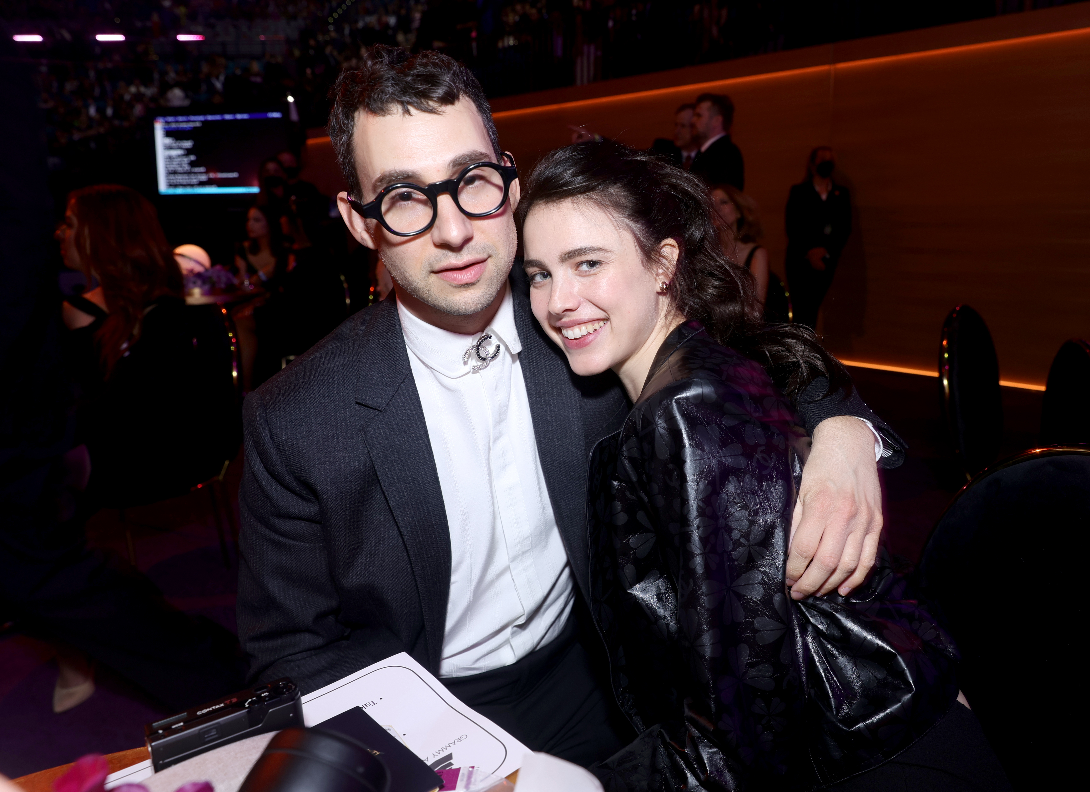 LAS VEGAS, NEVADA - APRIL 03: (L-R) Jack Antonoff and Margaret Qualley attend the 64th Annual GRAMMY Awards at MGM Grand Garden Arena on April 03, 2022 in Las Vegas, Nevada. 
