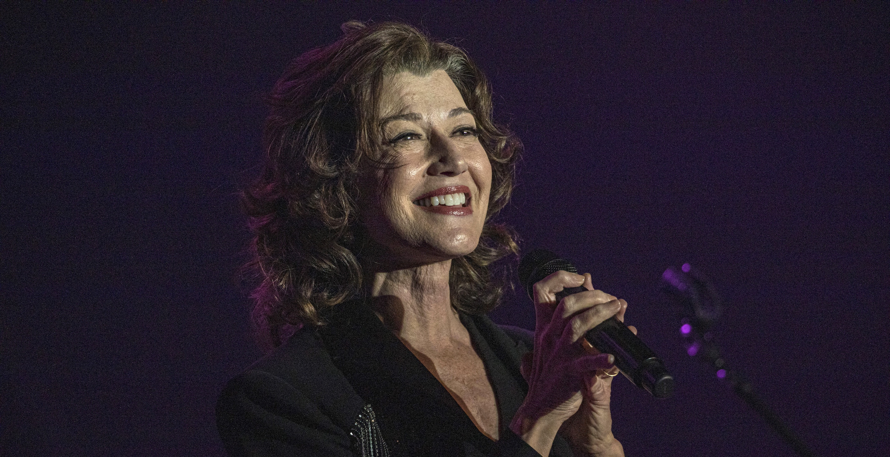 EL CAJON, CALIFORNIA - MARCH 07: Musician Amy Grant performs on stage at The Magnolia on March 07, 2023 in El Cajon, California.