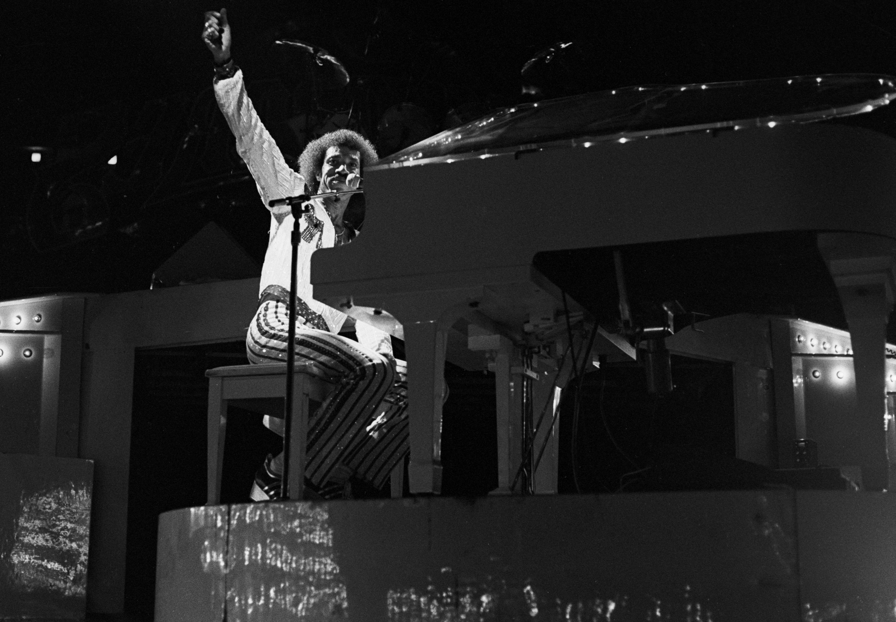 ATLANTA - August 8: Commodores with Lionel Richie perform at The Omni Coliseum in Atlanta Georgia. August 8, 1980
