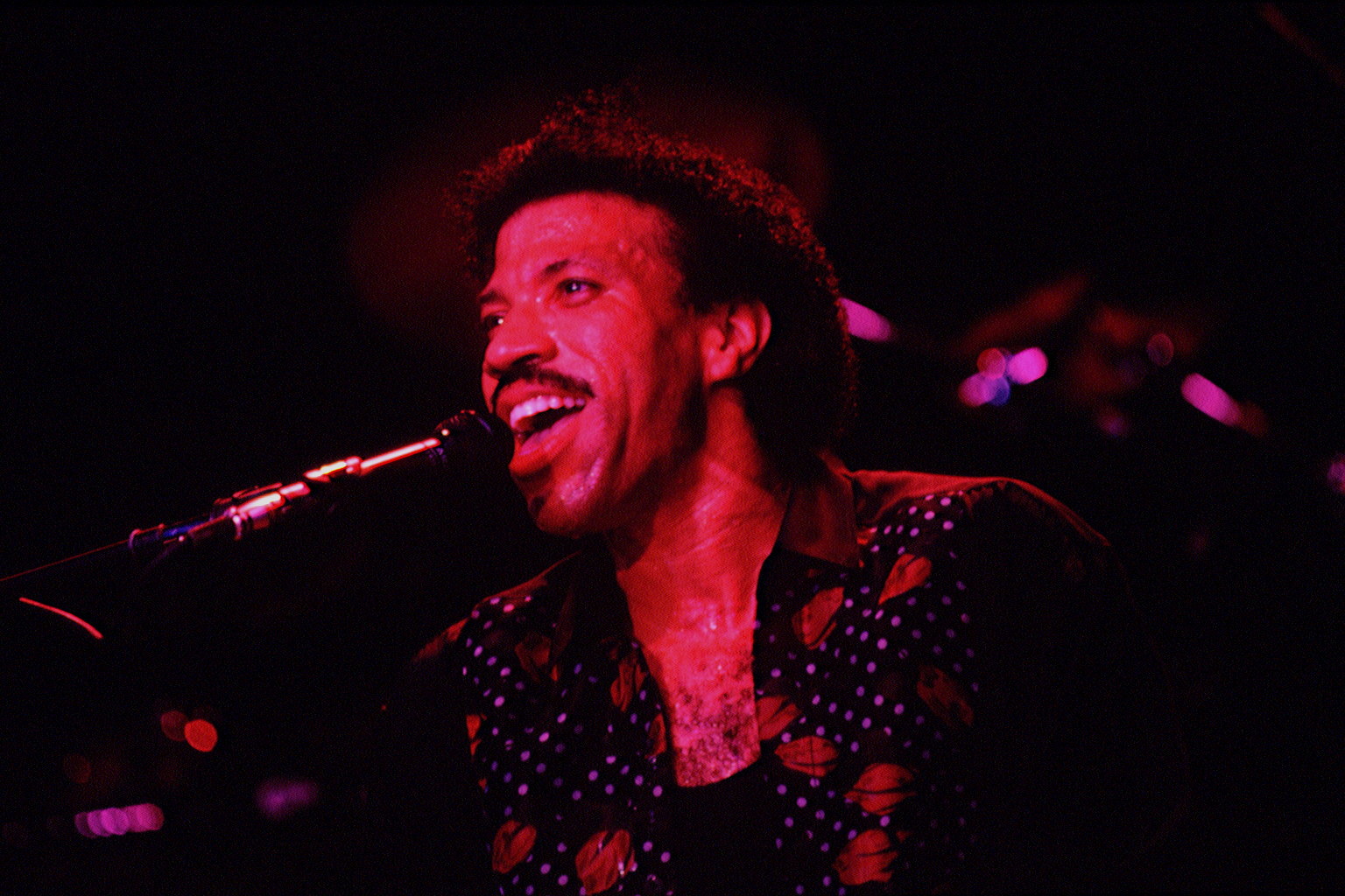 American singer and songwriter Lionel Richie on stage at the Cigale, in Paris. 