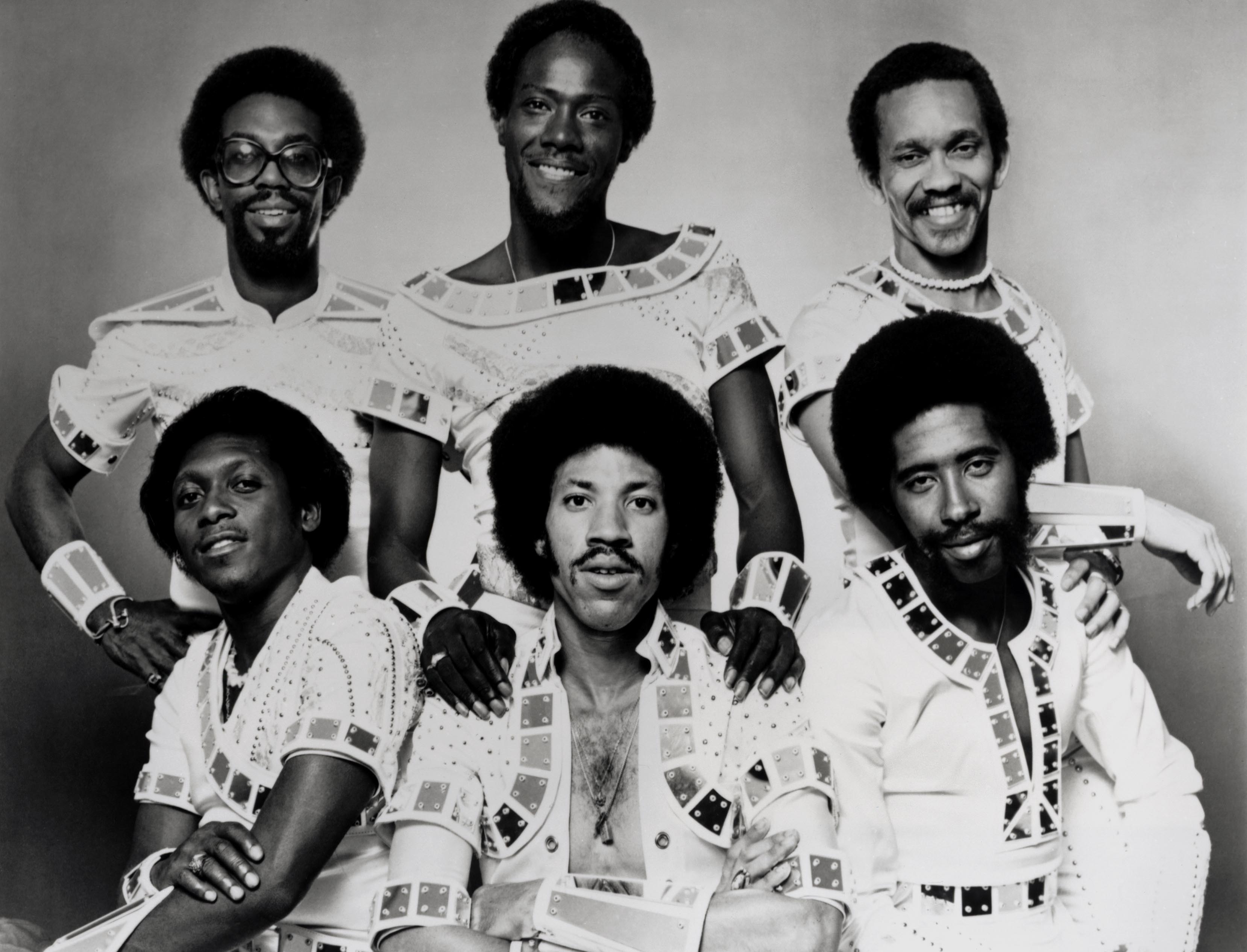 UNSPECIFIED - JANUARY 01: Photo of COMMODORES; Back Walter Orange, Ronald La Pread and Milan Williams . Front Thomas McClary, Lionel Richie and William King (