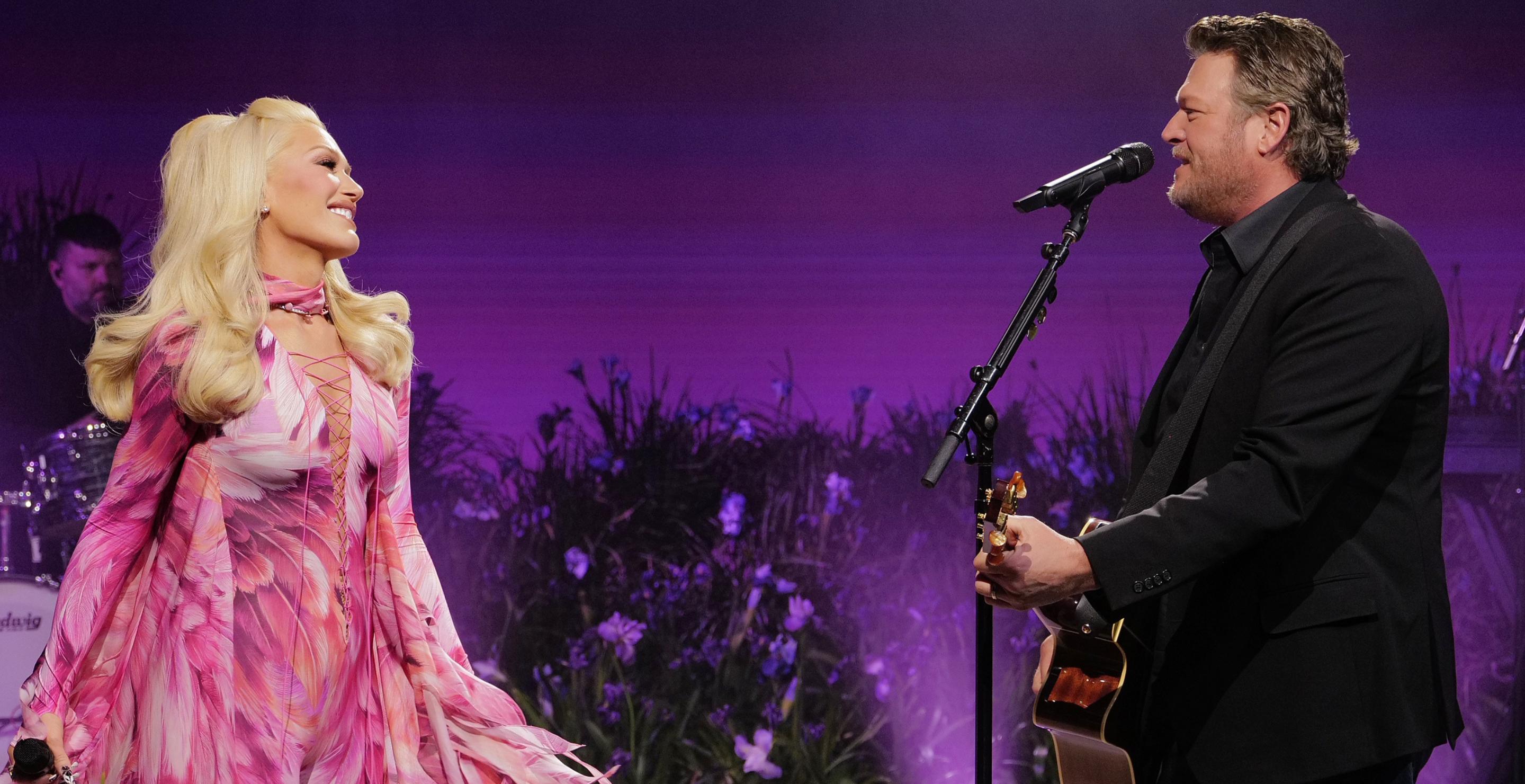 GWEN STEFANI, BLAKE SHELTON
