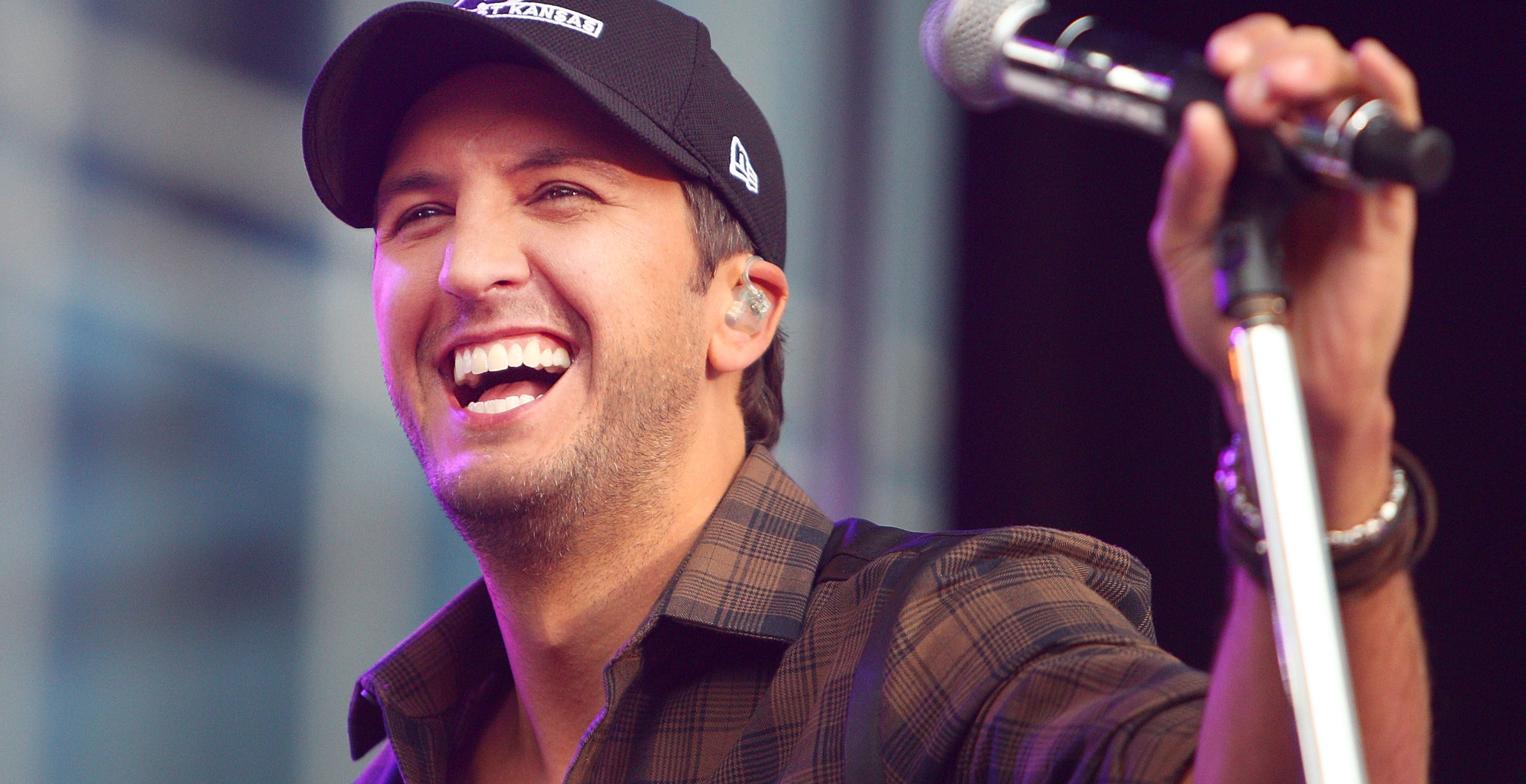 'American Idol' Contestant Madai ChaKell Fires Back at Luke Bryan After Heated Arguement