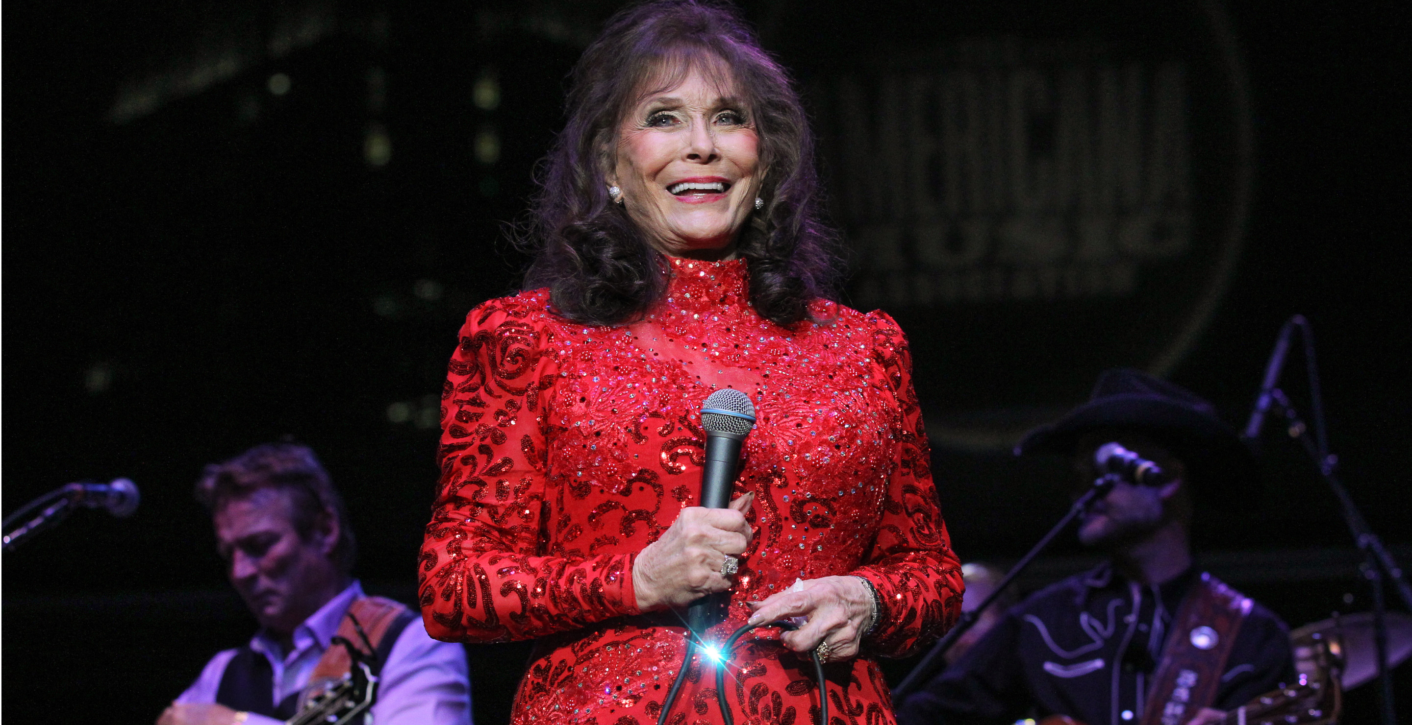 Did Loretta Lynn's Granddaughter Emmy Russell Survive Brutal Hollywood Week Culling on 'American Idol'?