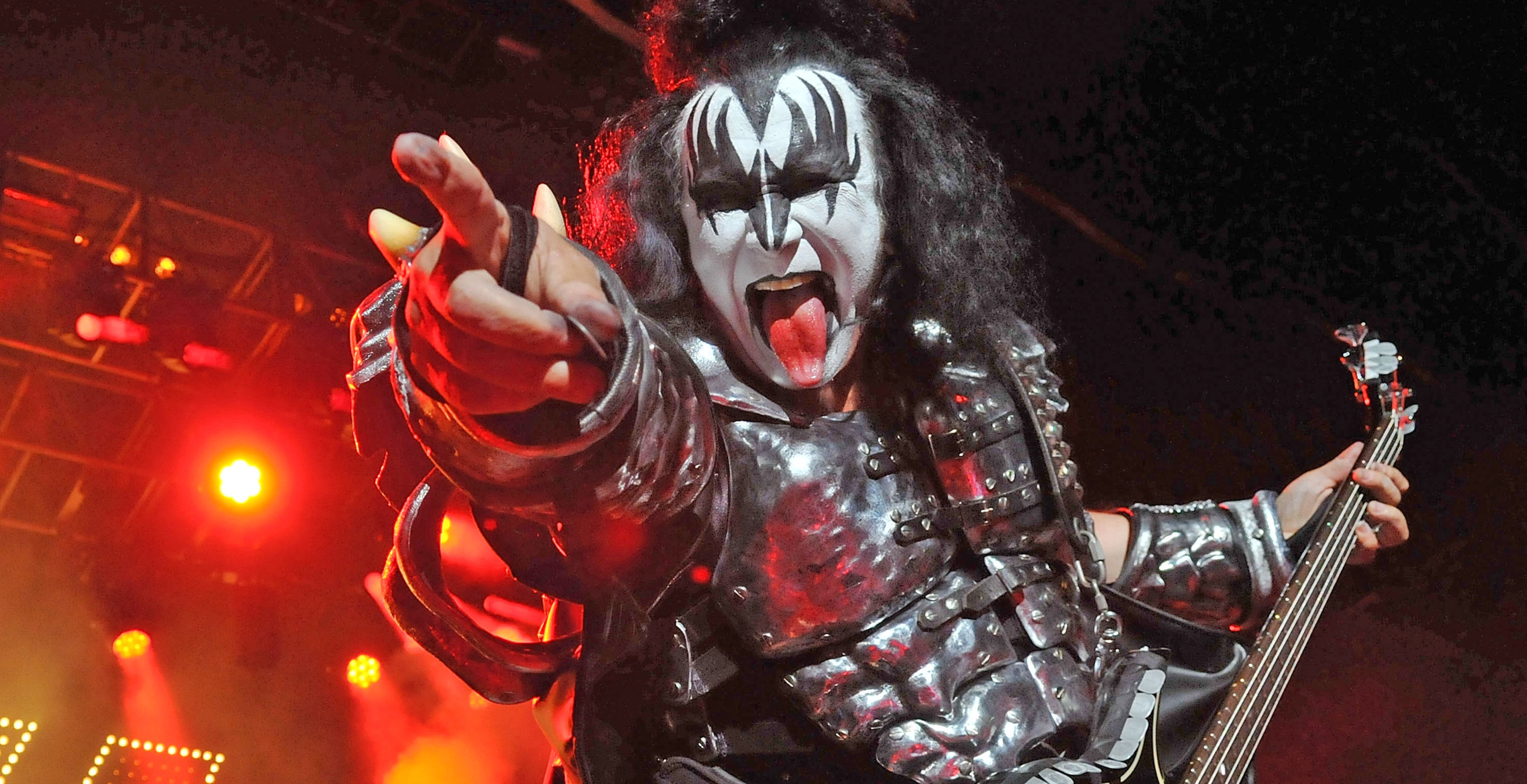 Gene Simmons Comes to JoJo Siwa's Defense After Singer's New Looks Gets Roasted Online, KISS