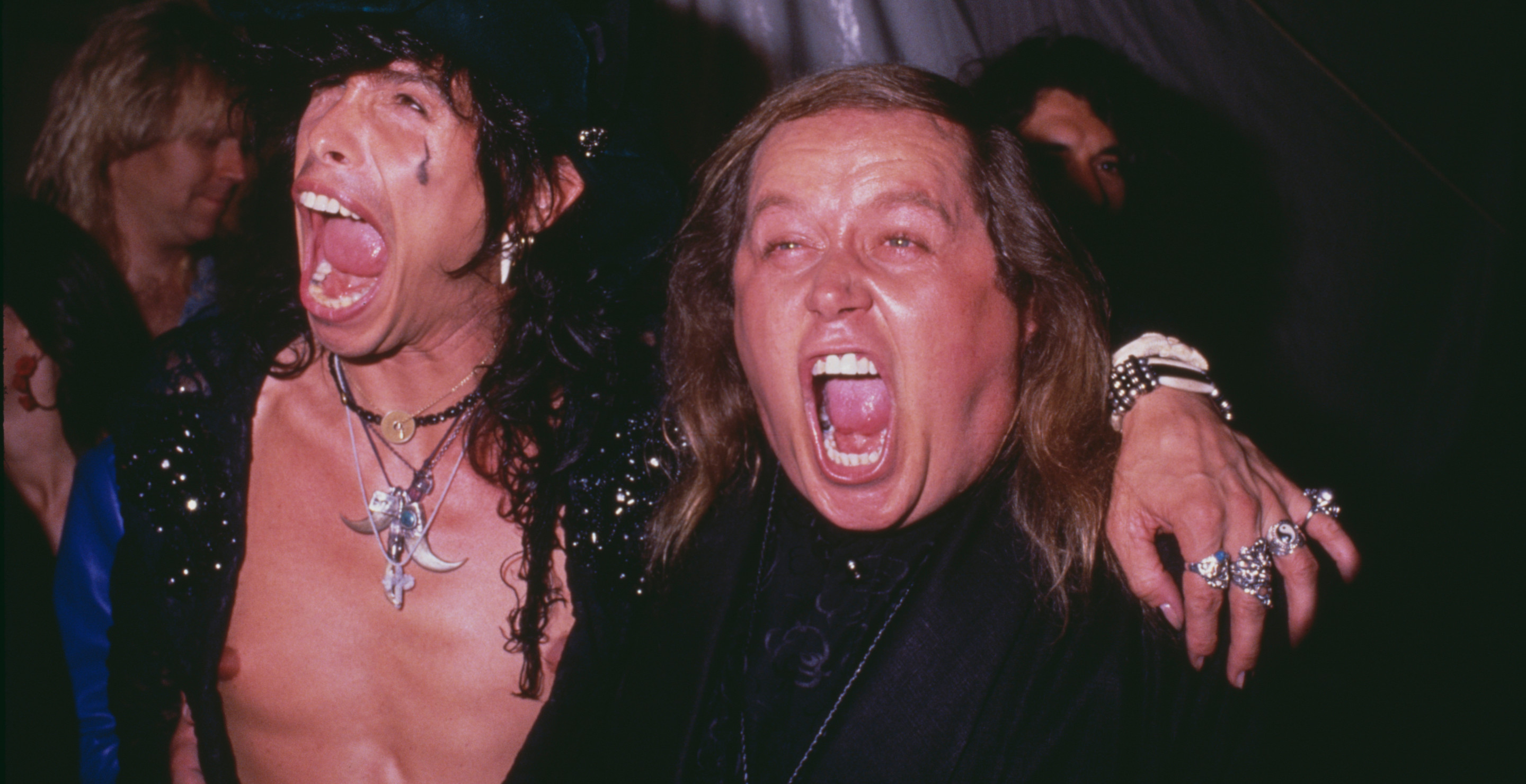 'Married With Children' Guest Star Brought Strippers To Set And Threatened Director With A Gun