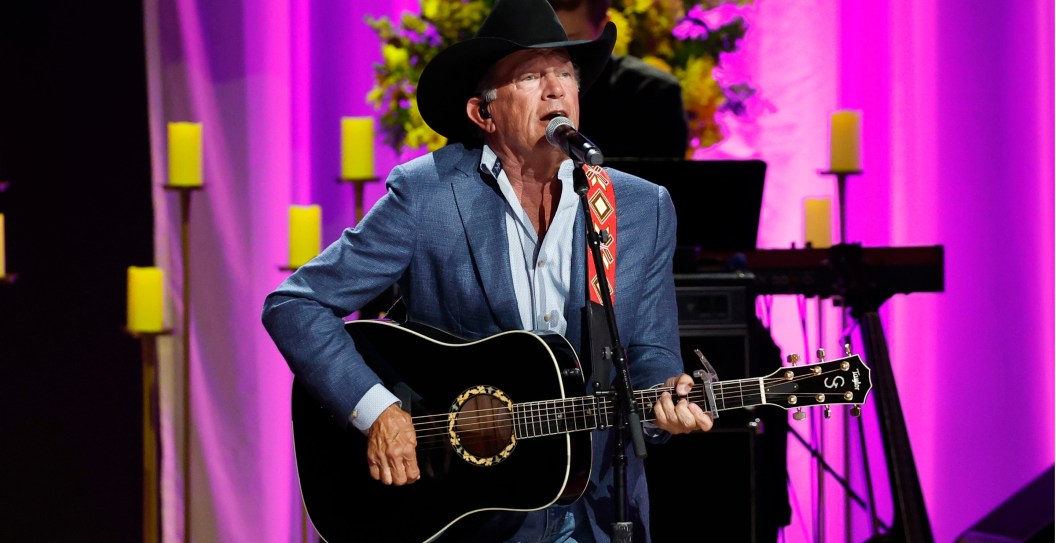 Apple Names Its Top 100 Albums Of All Time And Somehow Offends Everyone
