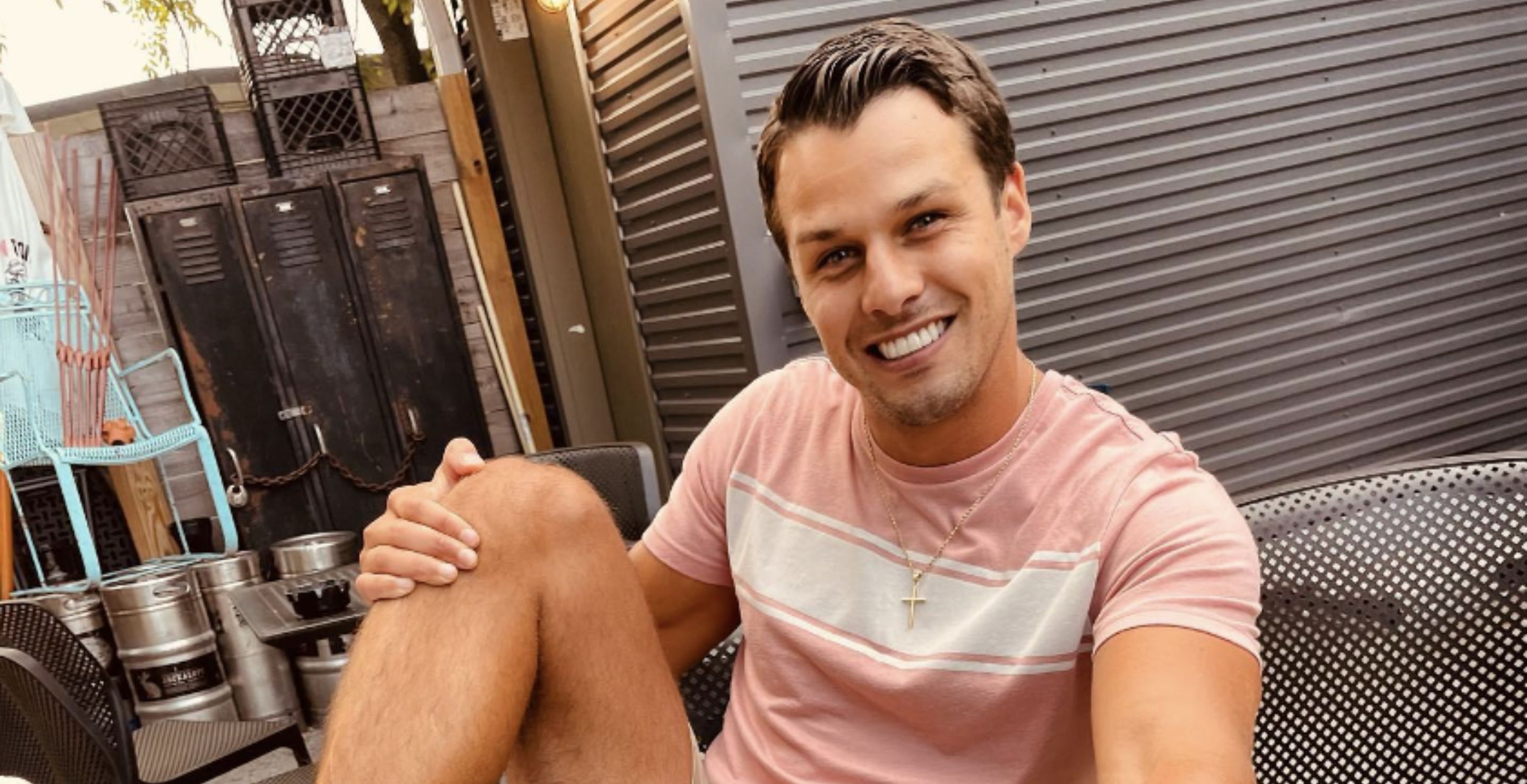 Brendan McLoughlin Had A Wardrobe Malfunction At The ACM Awards Nobody Noticed