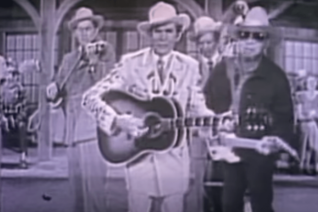 tear-in-my-beer-hank-williams-belated-duet-with-bocephus