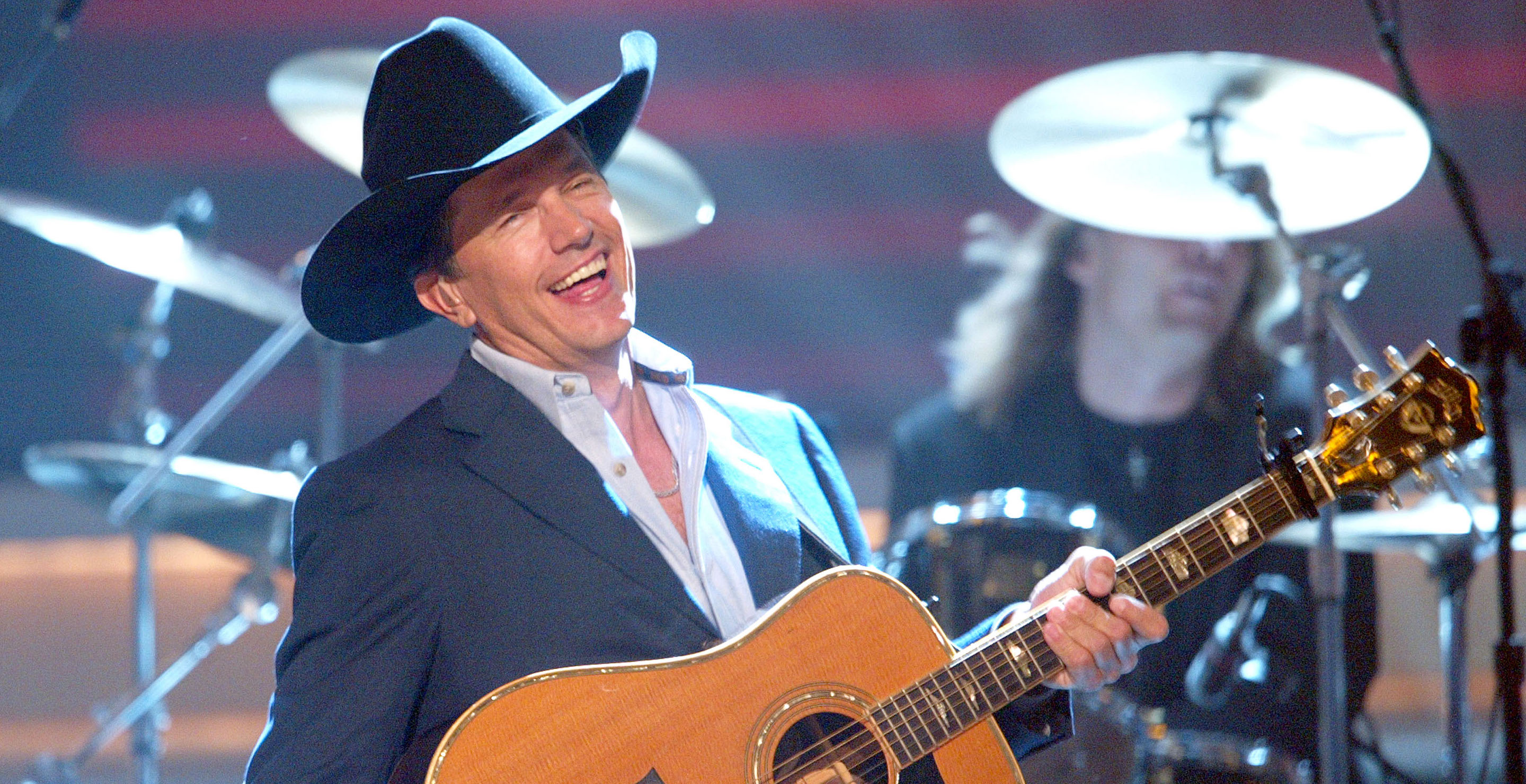 10 Country Songs For When You Miss Your Ex