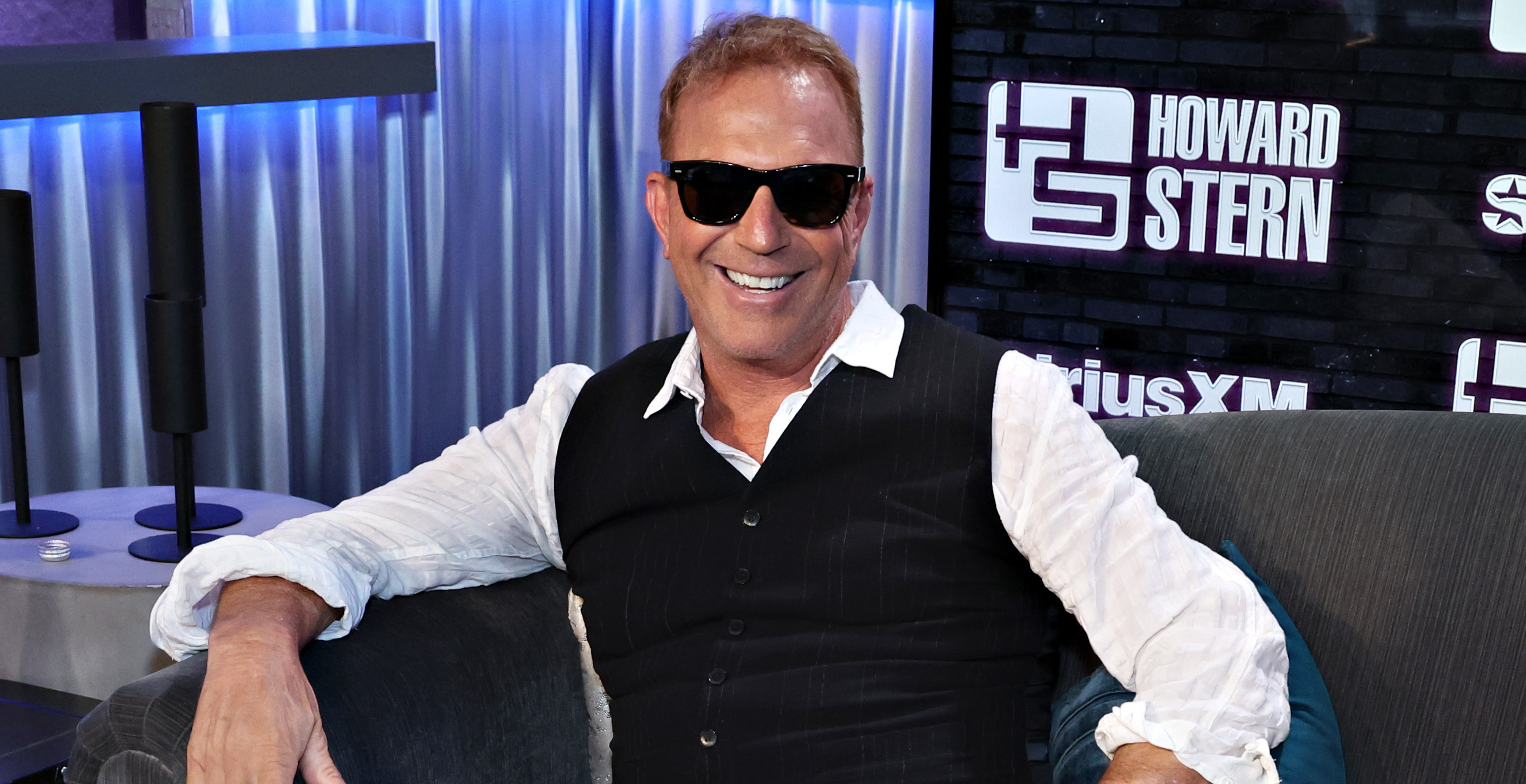 This TV Host Joins Jewel and Kelly Clarkson in The Kevin Costner Dating Sweepstakes