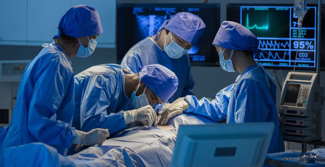 Florida Doctor Accidentally Removes Wrong Organ From Patient, Causing Immediate Death
