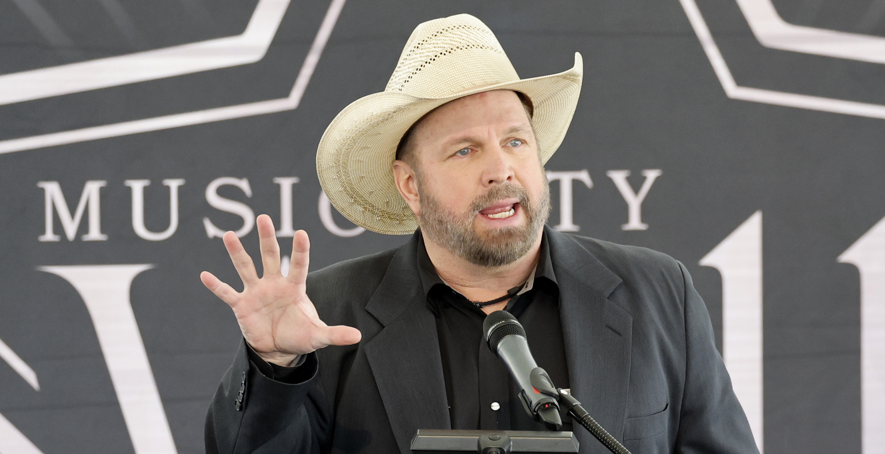 Garth Brooks