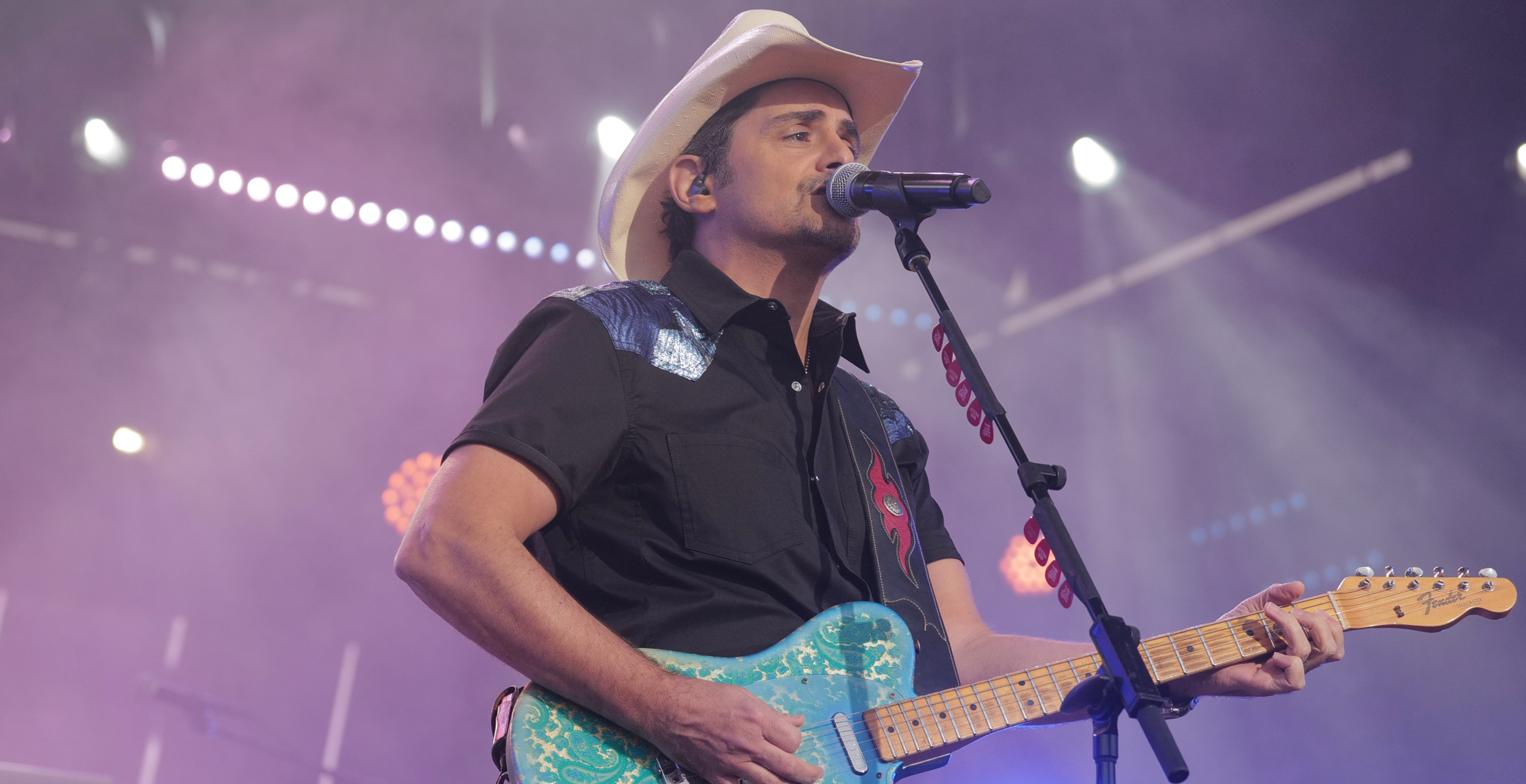 3 Best Guitar Solos In Country Music History That Really Surprised Me