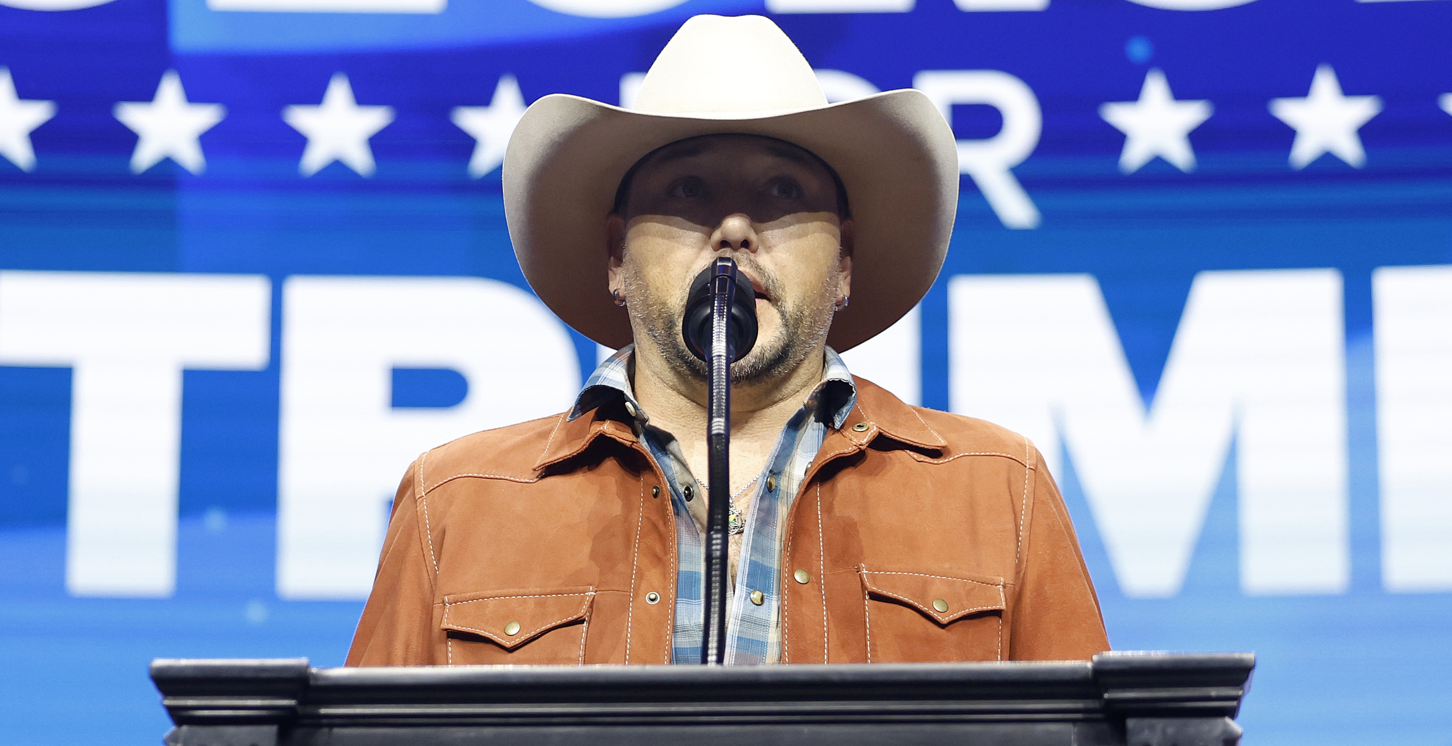 Did Billboard Exclude Jason Aldean For Politics? His Wife Certainly Thinks So