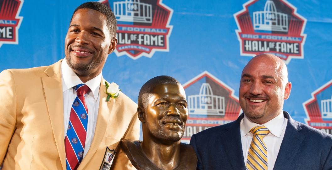 Jay Glazer Defends Michael Strahan in National Anthem Controversy