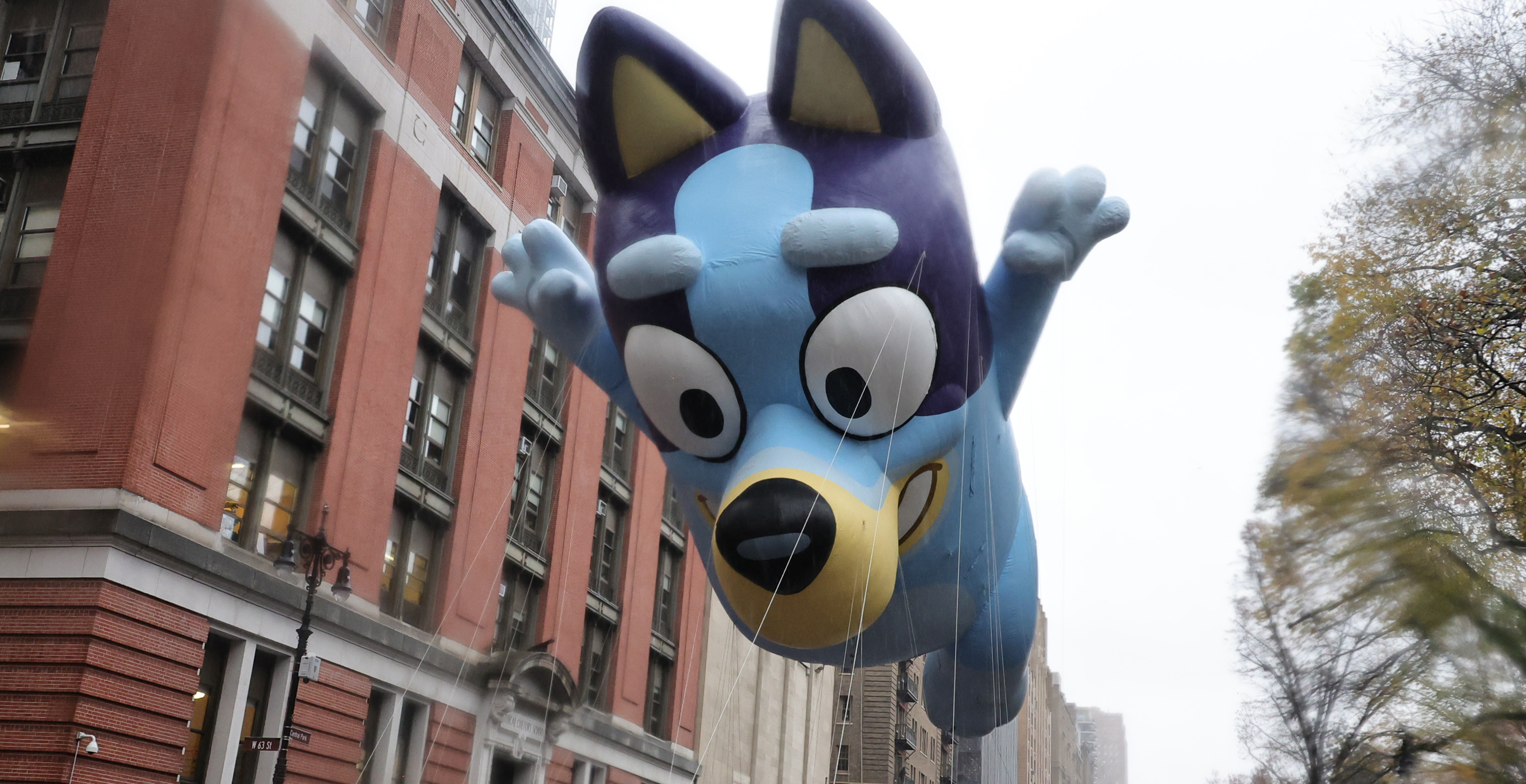 Major Balloon Pops Before Macy’s Thanksgiving Day Parade Starts