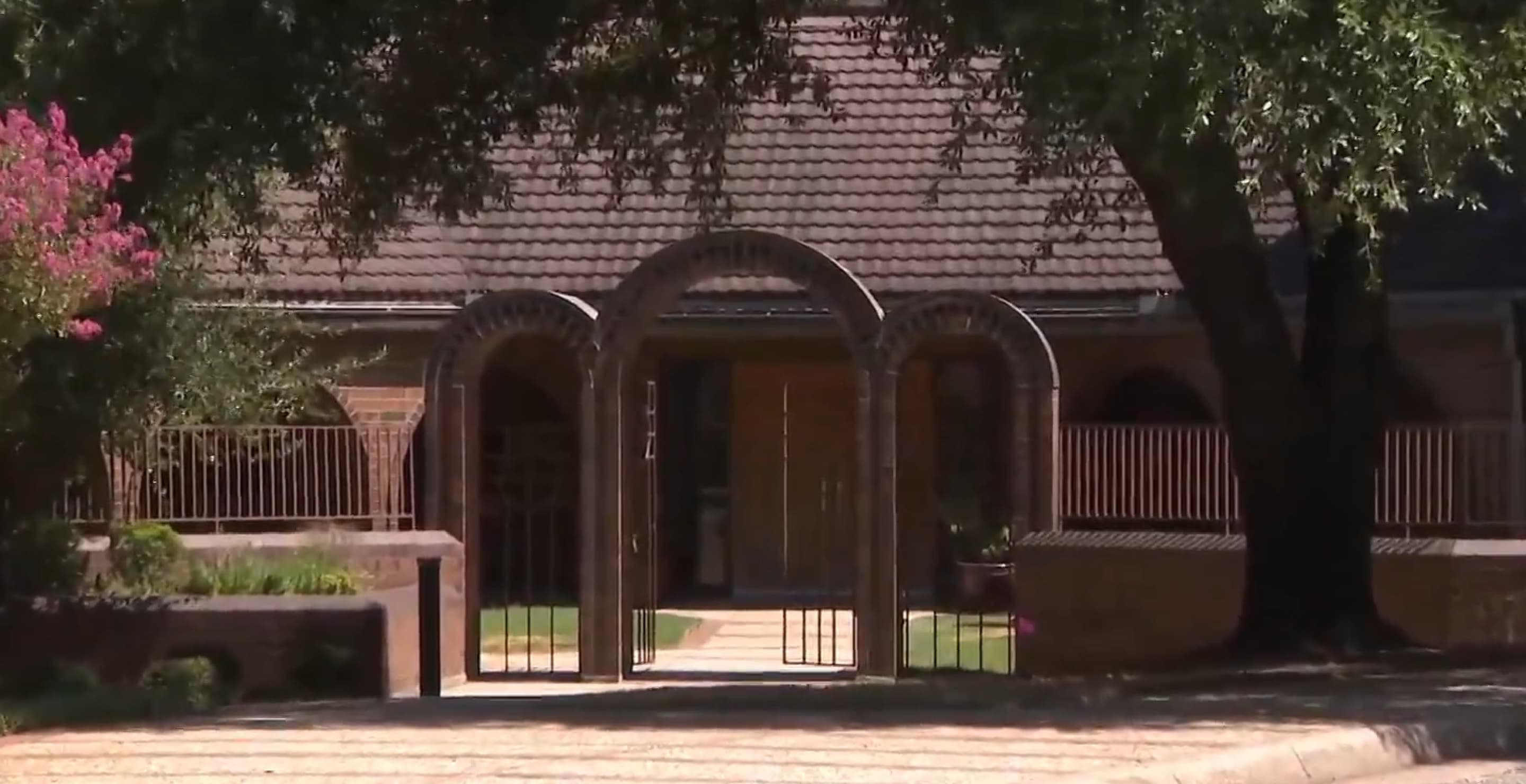 Arlington Nuns Monastery