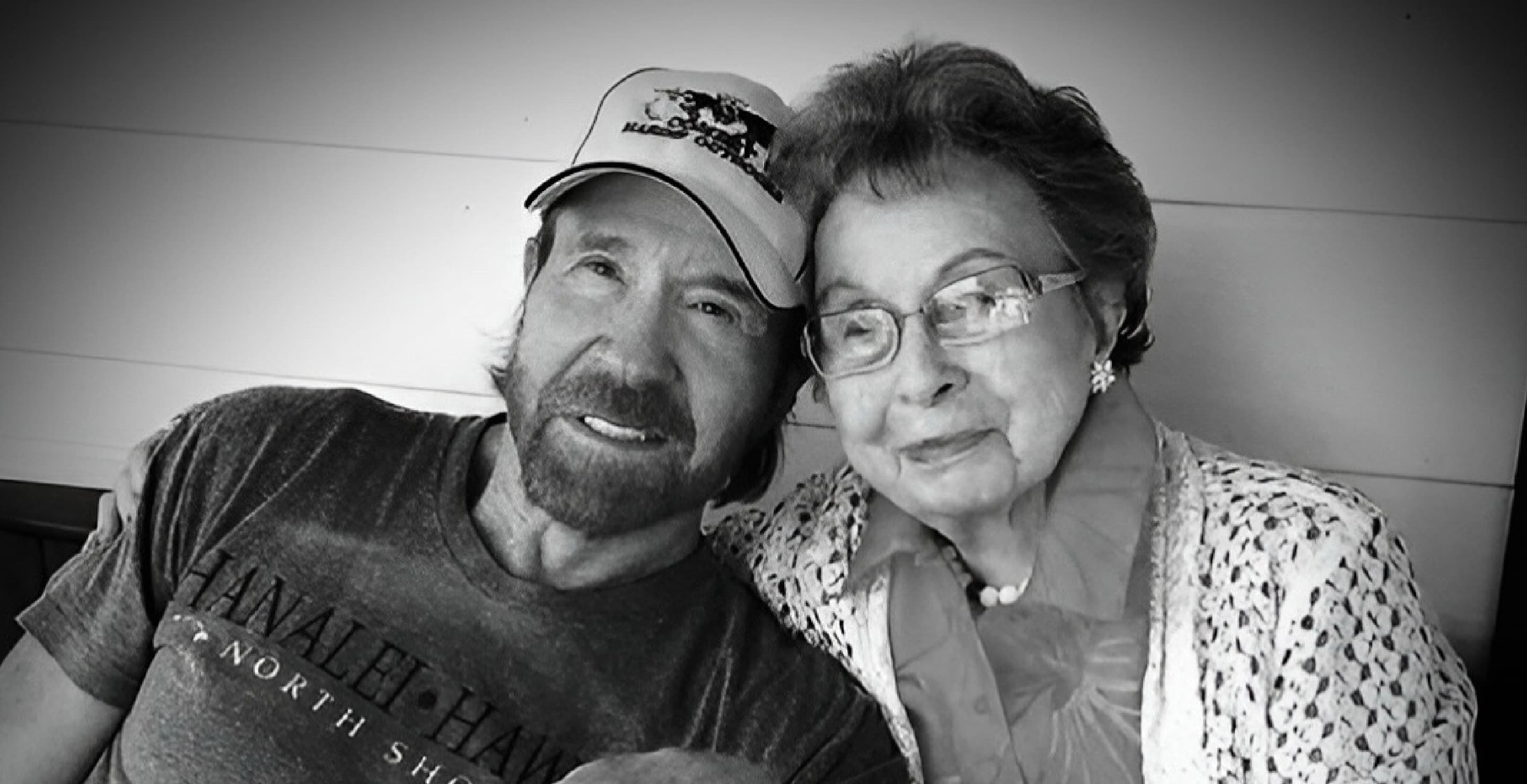 Chuck Norris and Wilma