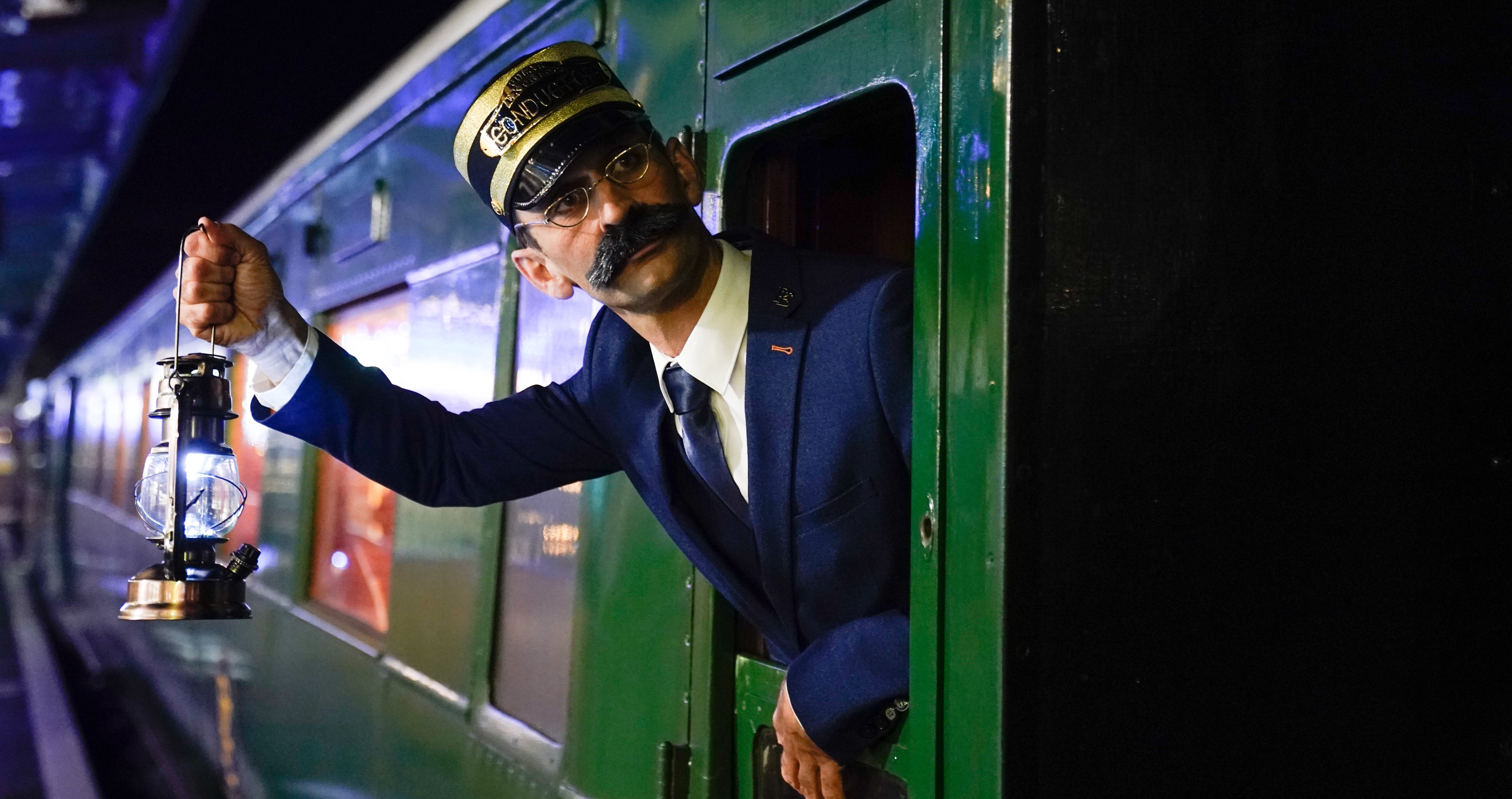 DoorDash driver is surprised by home production of The Polar Express
