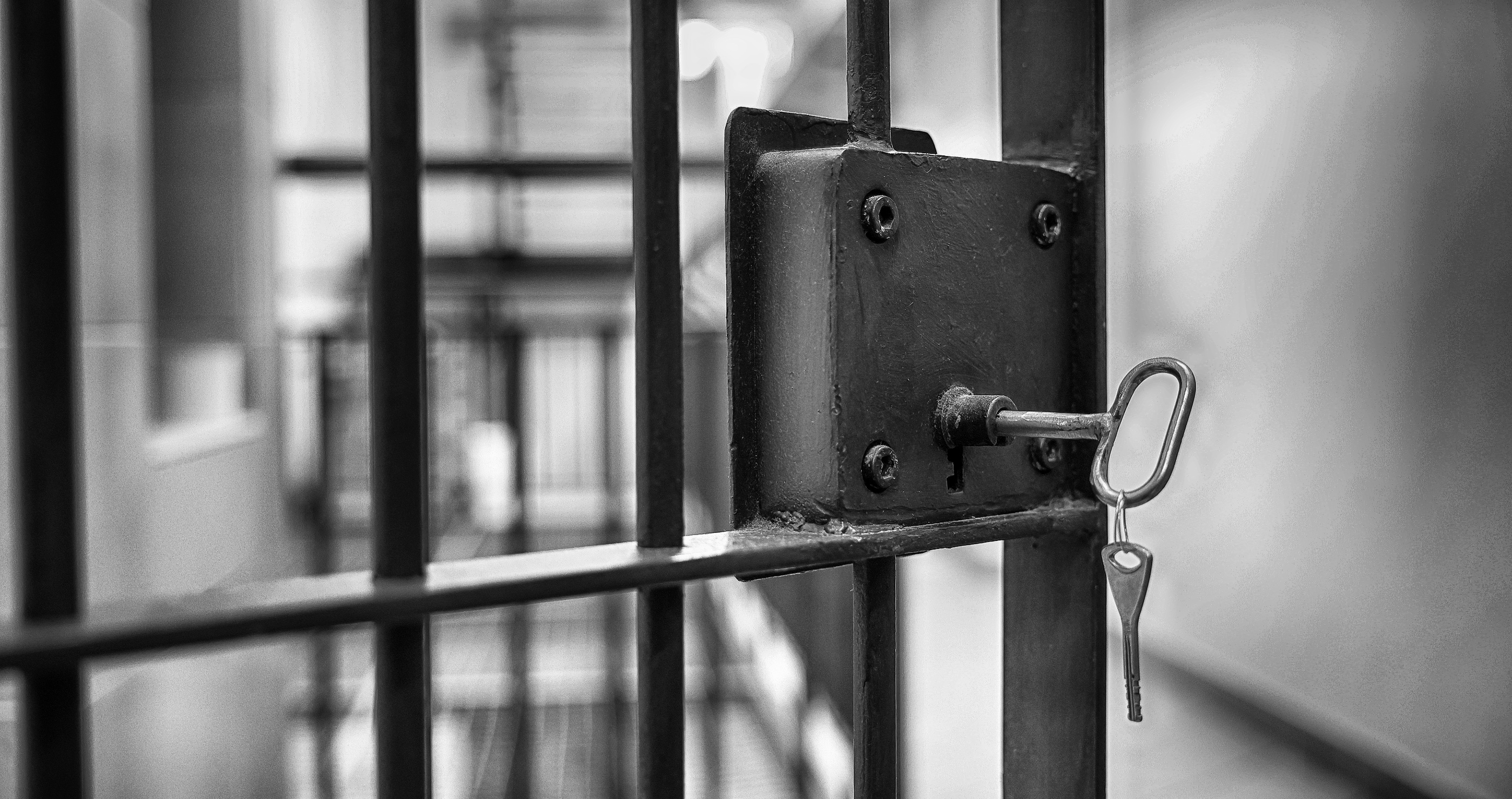Double Murderer wants to be set free because prison is not fun