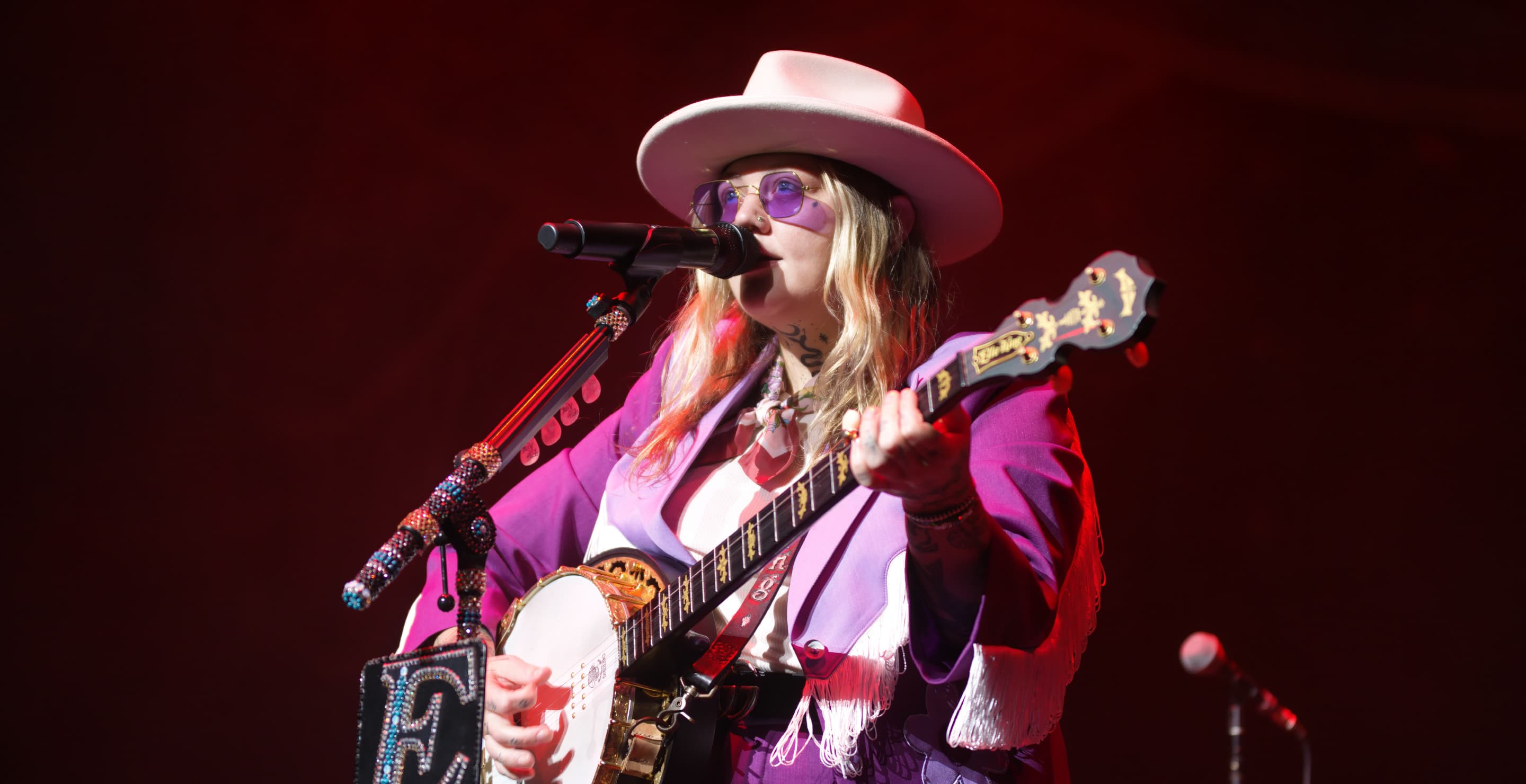 Elle King