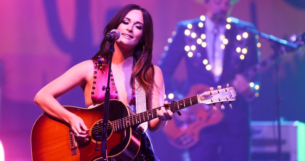 Kacey Musgraves' Willie Nice Christmas