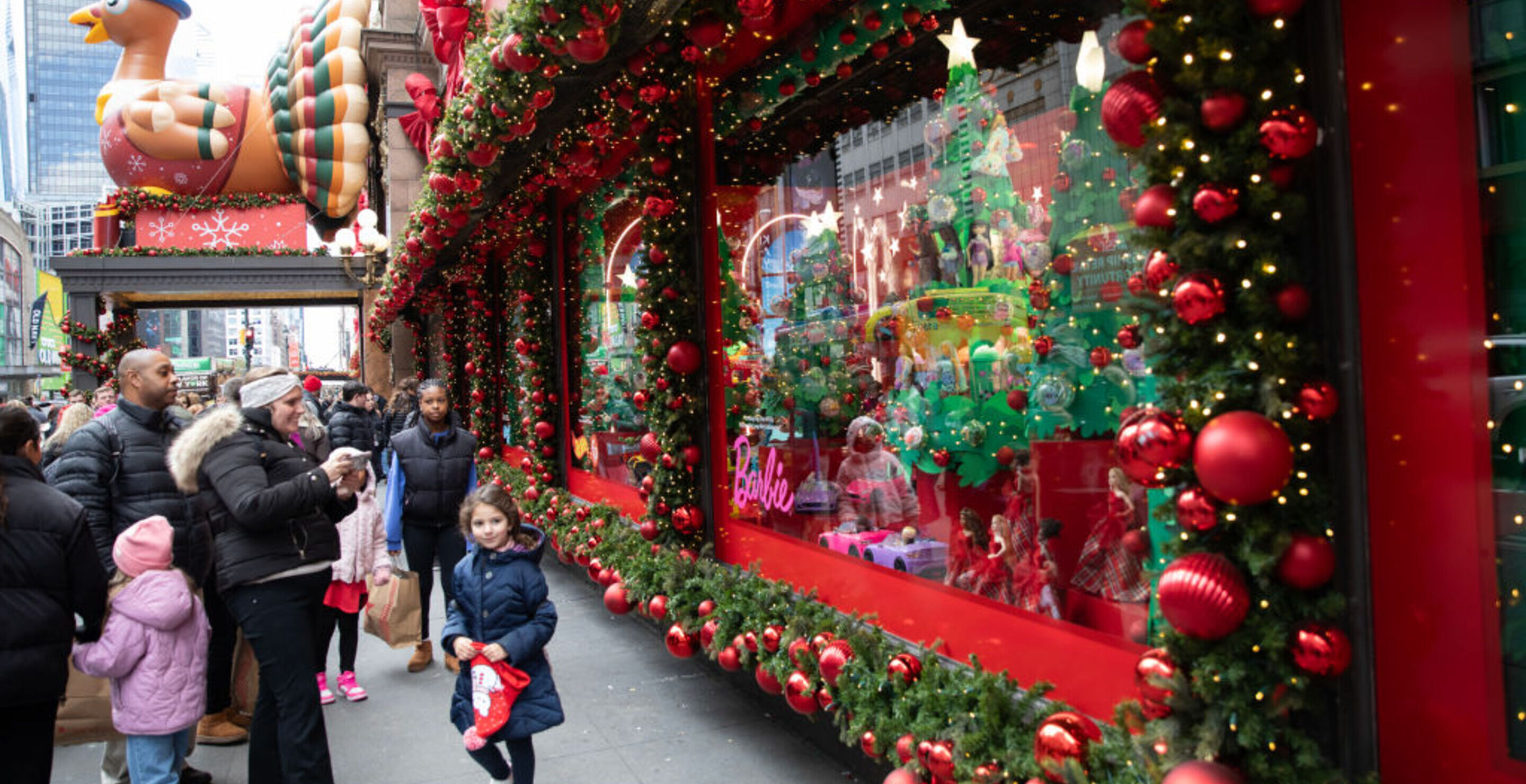 Macy's May Be Getting Rid Of Its Iconic Store In New York