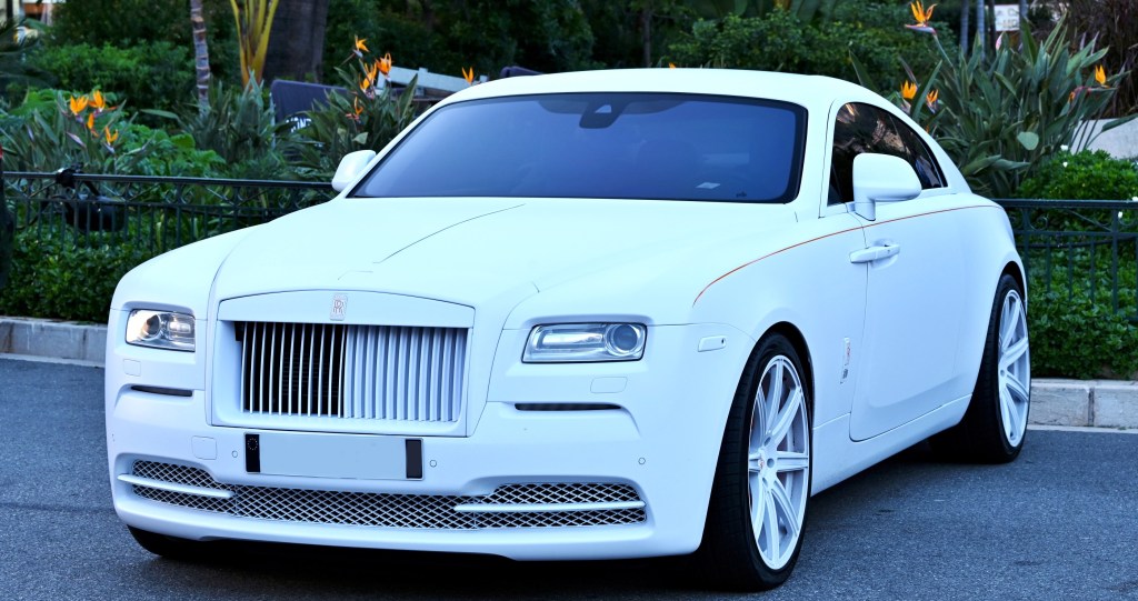 car-thief-steals-Rolls-Royce