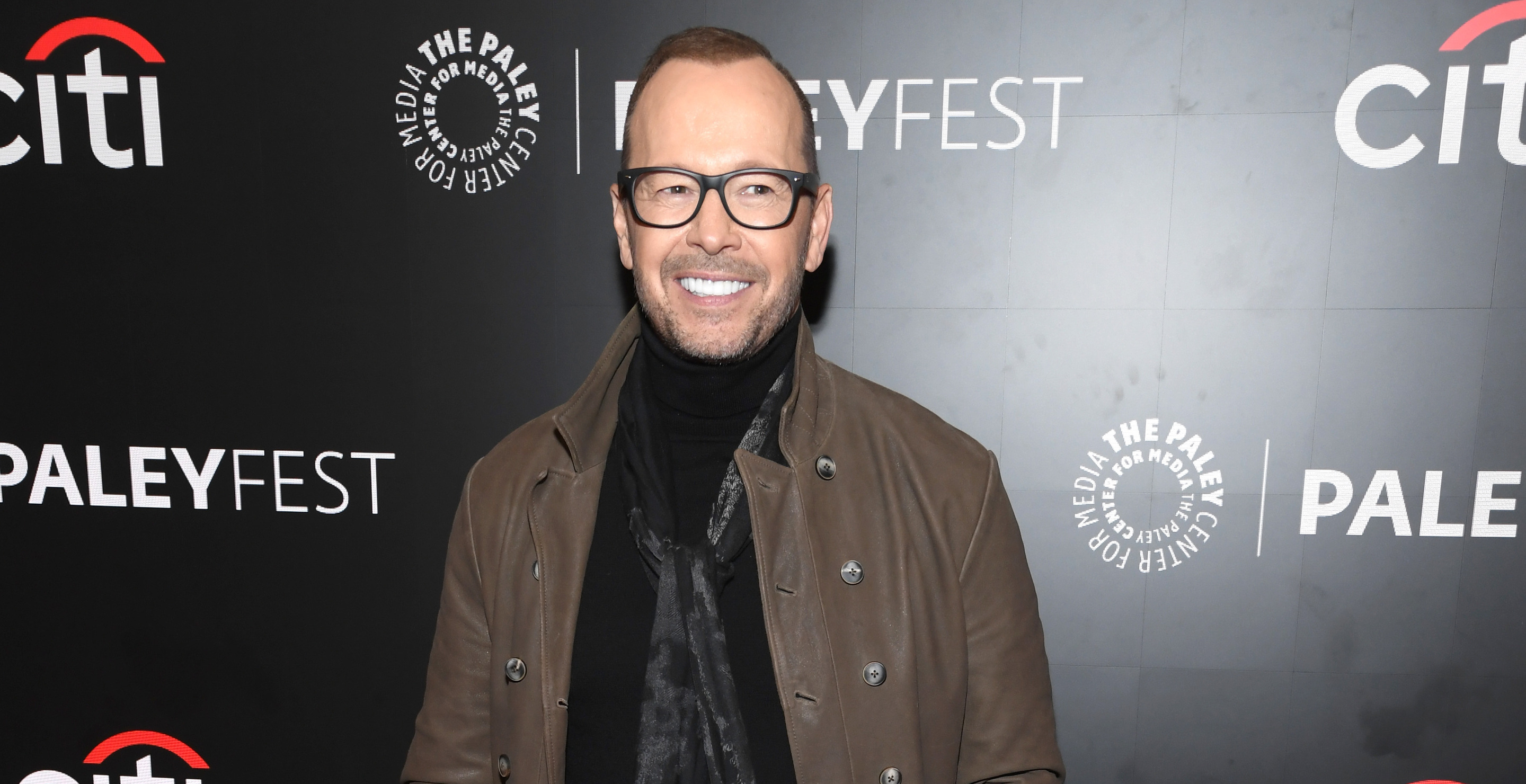 donnie wahlberg couldn't stop crying after filming blue bloods finale spinoff