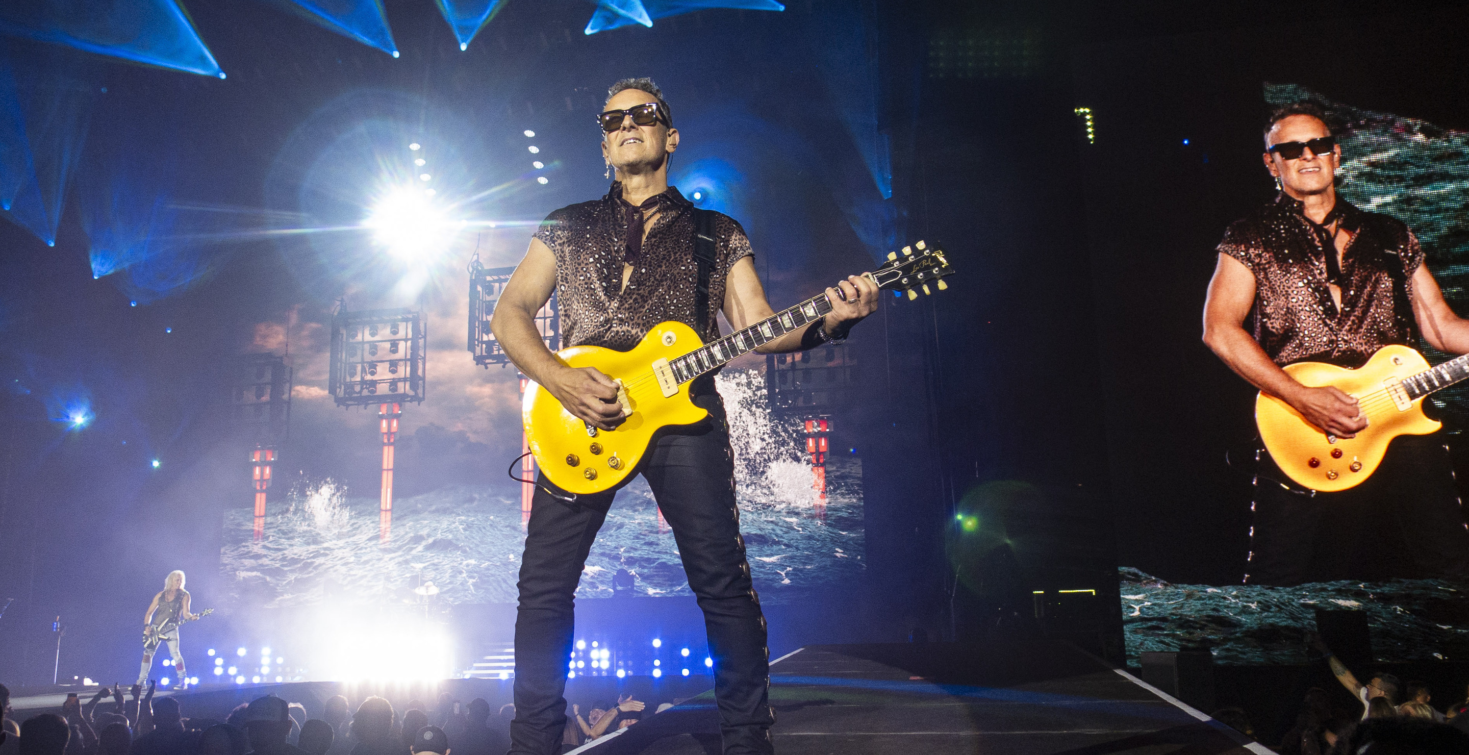 Def Leppard Guitarist Vivian Campbell Reveals Heartbreaking Reason He Missed Recent Concert