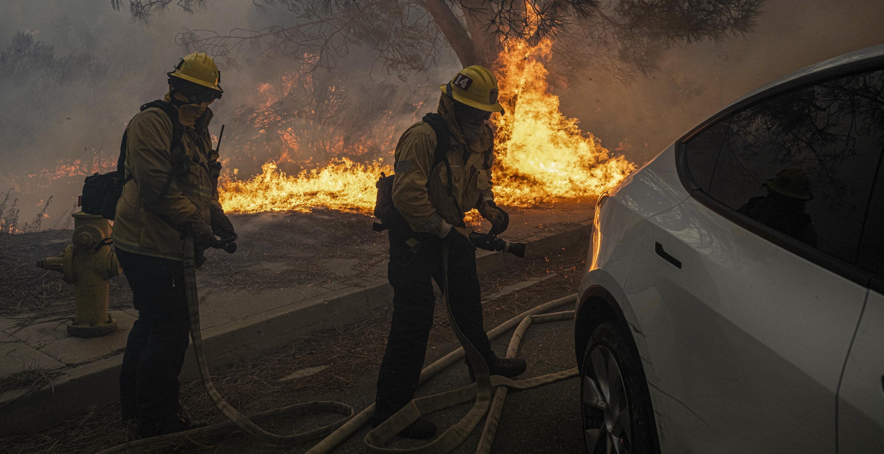 Fire Hydrants Run Dry In Palisades As Wildfires Burn On