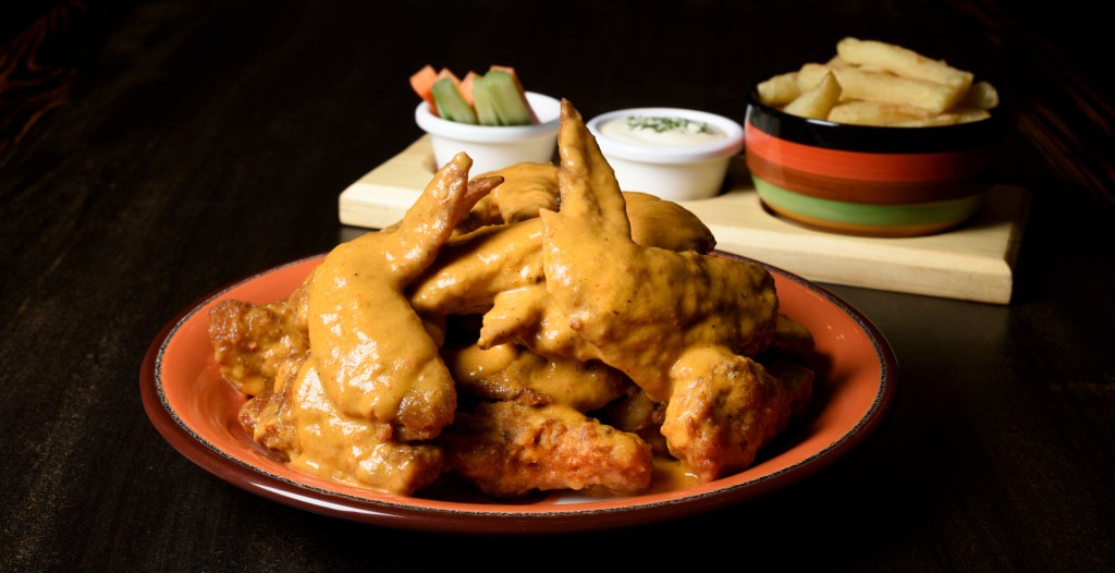 Wings,In,Honey,Mustard,Sauce,With,A,Side,Of,French