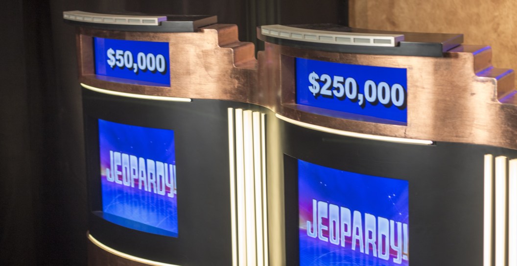 'Jeopardy' Contestant Walks Off After Missing Easy Clue