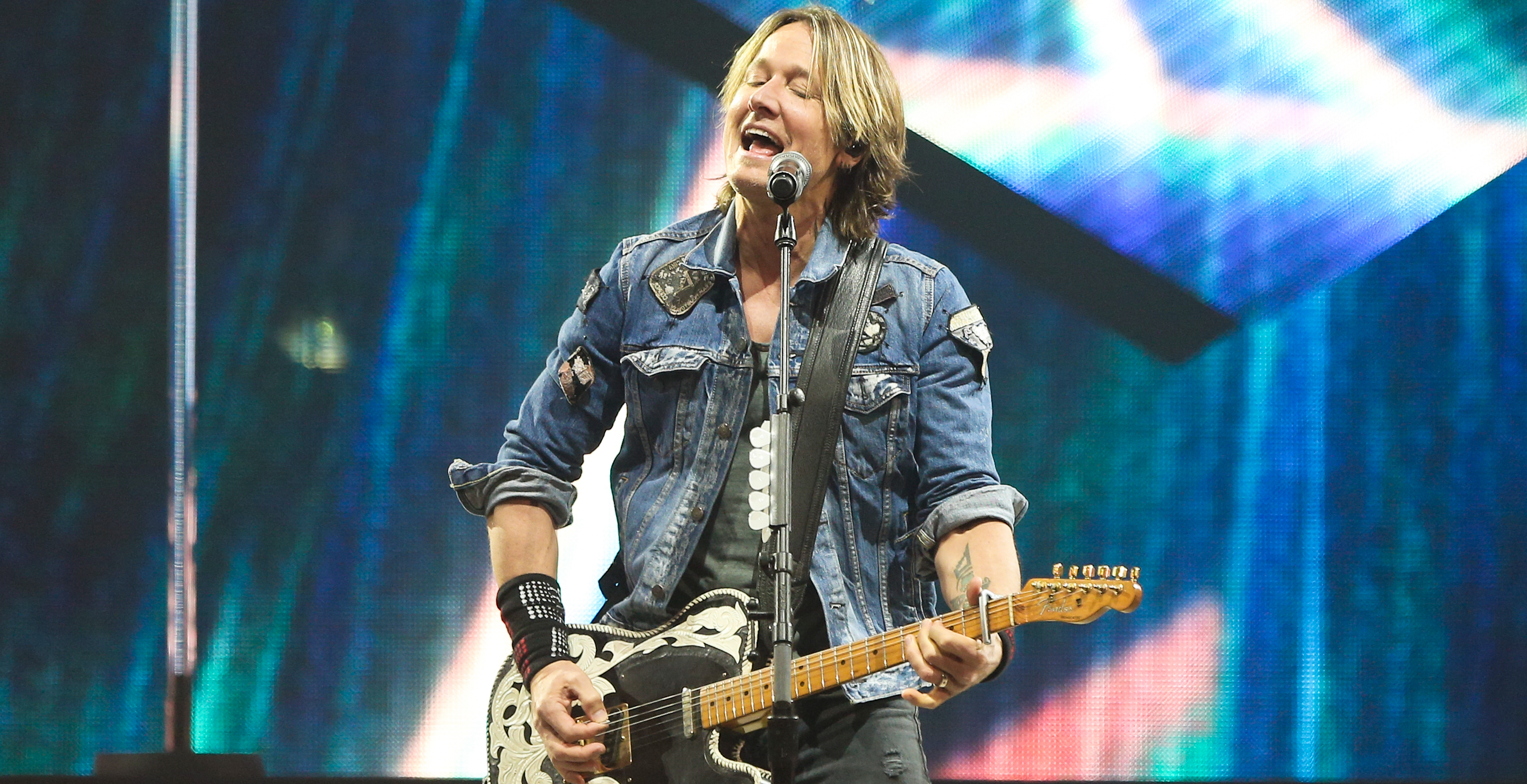 Keith Urban Reveals How His Ex Girlfriend Hated 'Somebody Like You'