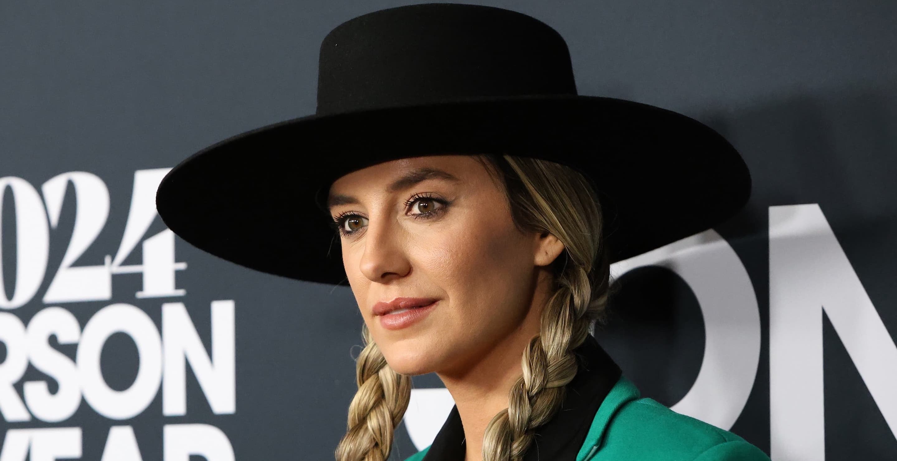 Lainey Wilson Jokes She Might Have to Propose Herself to Boyfriend Duck Hodges