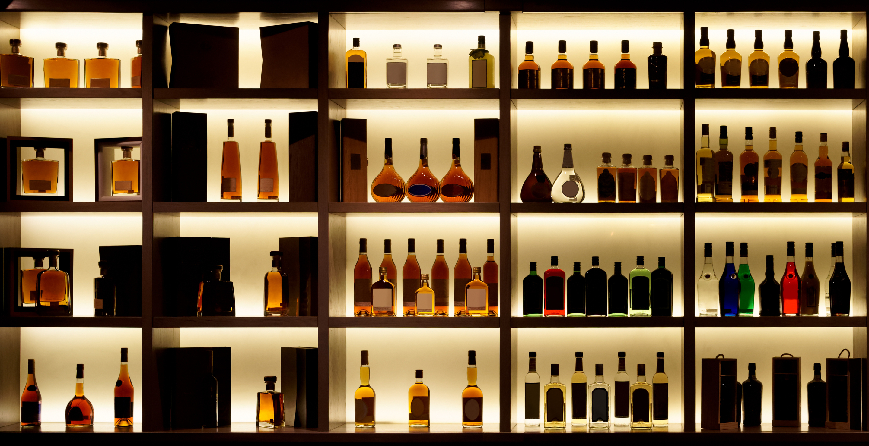 More Than 30 People Die After Drinking Bootleg Liquor, Multiple Injured