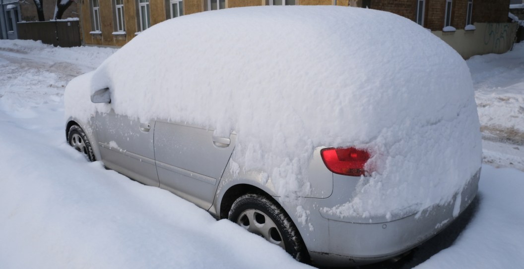 Texas Father Accused Of Using 3 Month Old To Wipe Snow From Windshield