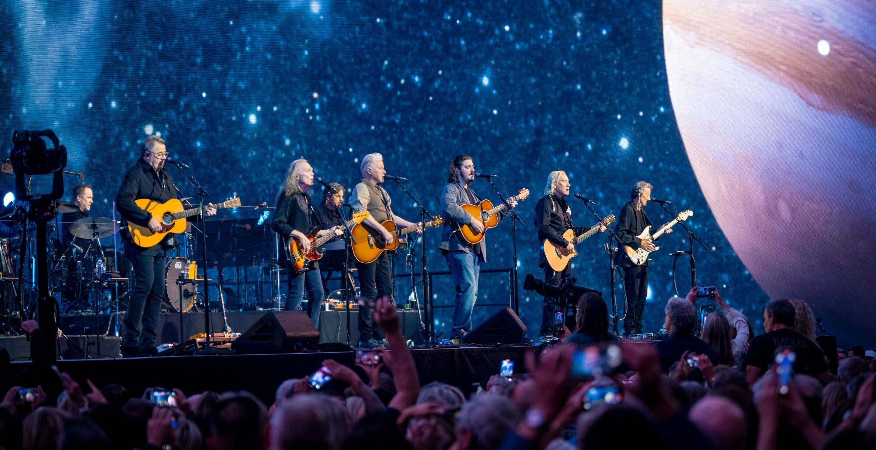 The Eagles Loses Longtime Guitarist — The Heartbreaking Reason Why