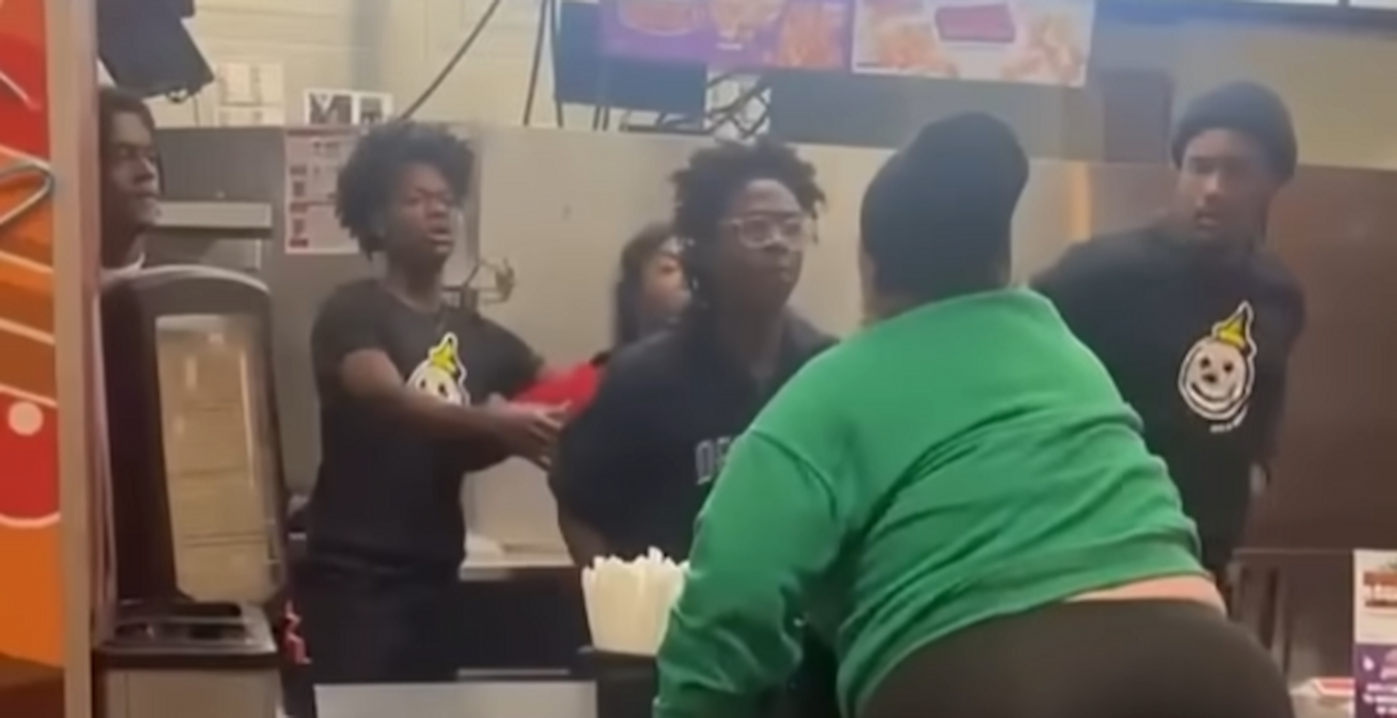 Wild Brawl Breaks Out At Jack In The Box Over Missing Fry