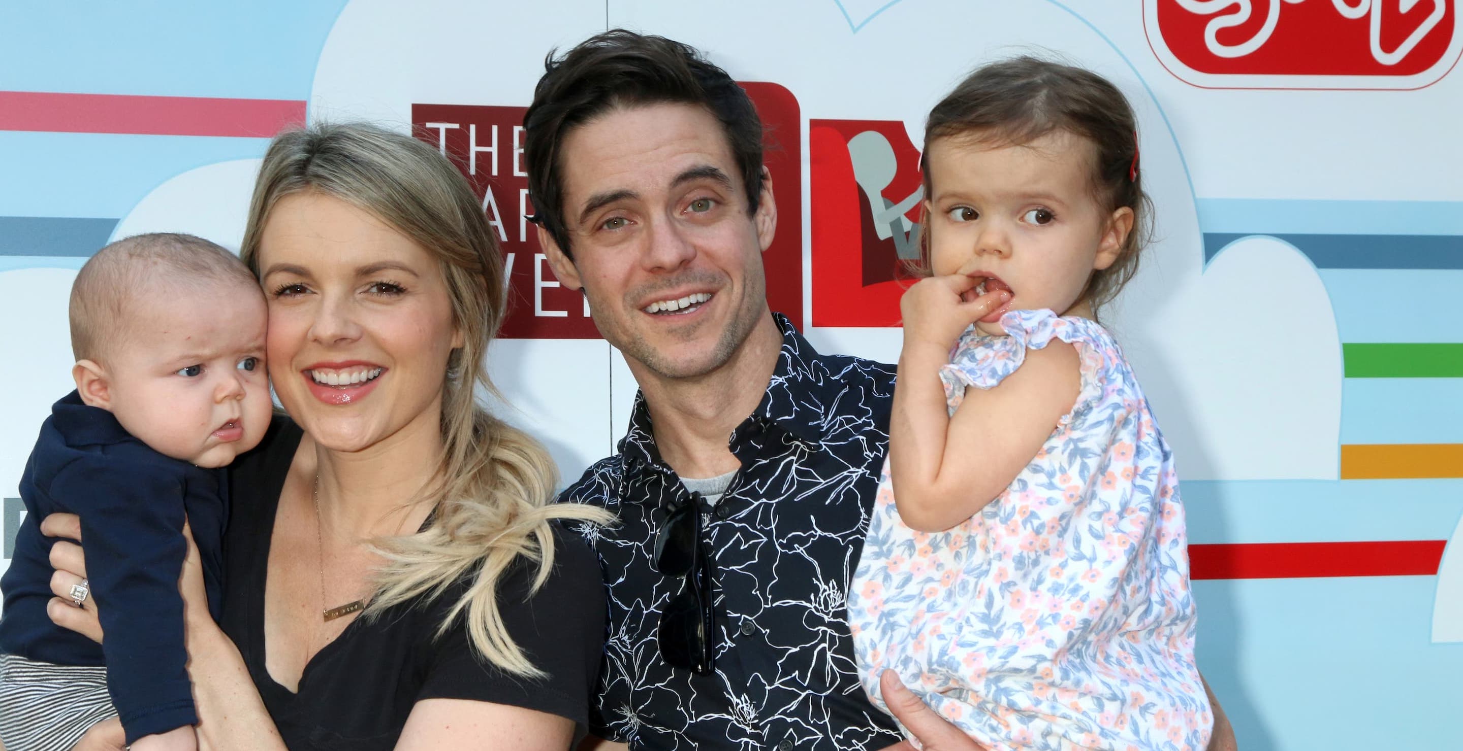 ‘Bachelorette’ star Ali Fedotowsky-Manno Reveals Husband Has Cancer