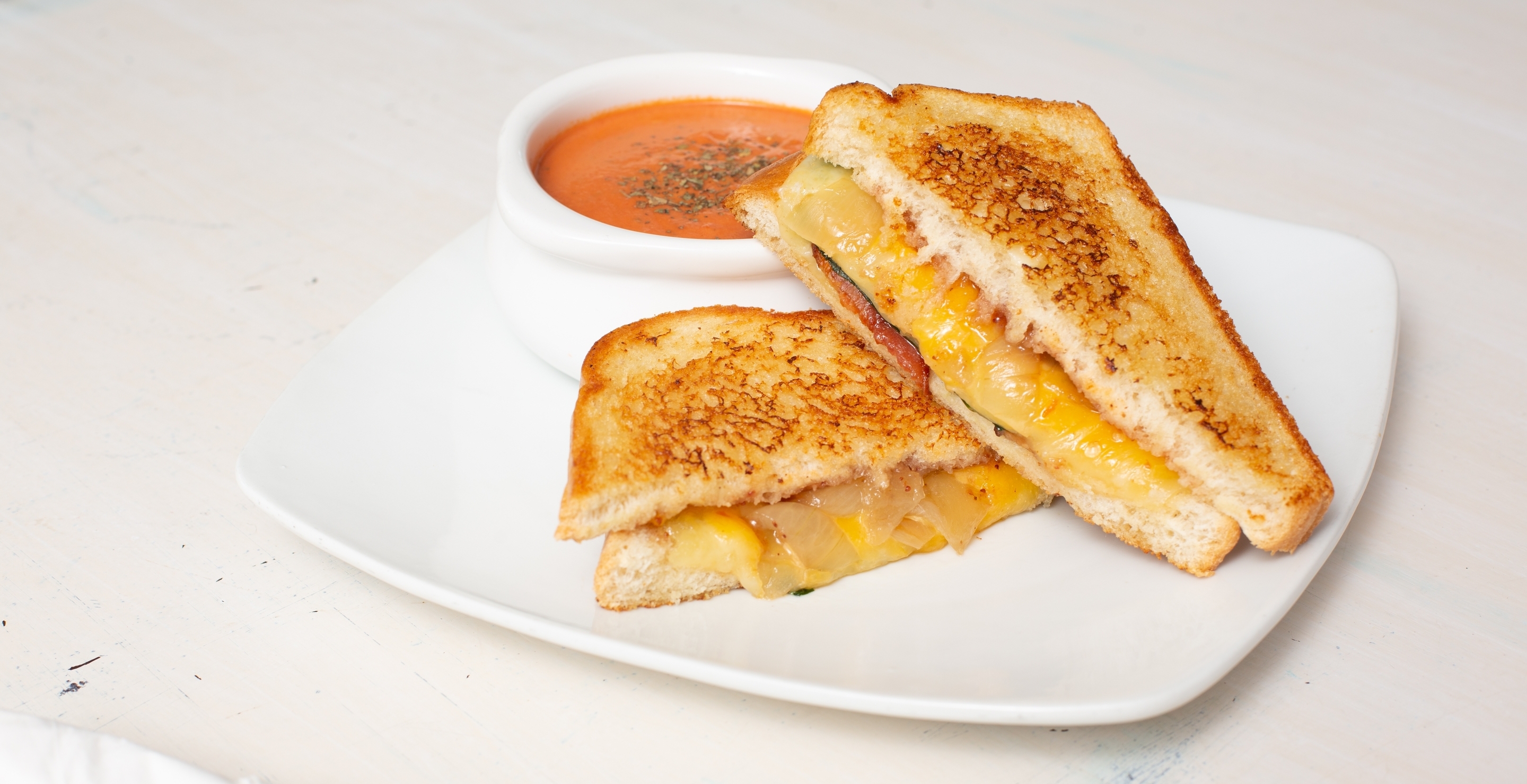10-Year-Old Ends Up In The Hospital In 'Final Destination' Freak Accident Making Grilled Cheese