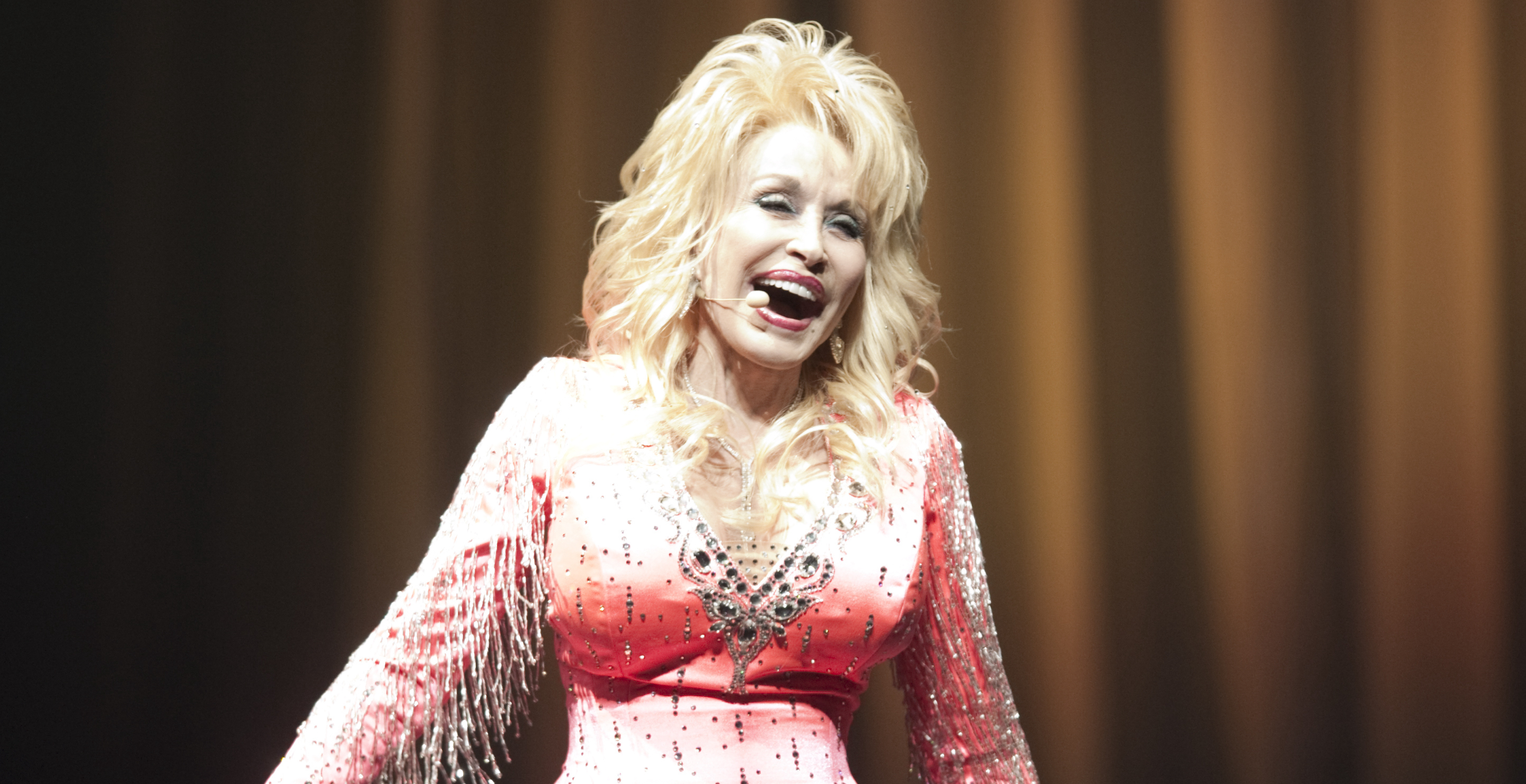 Dolly Parton Reportedly Comforting Garth Brooks Amidst Assault Lawsuit