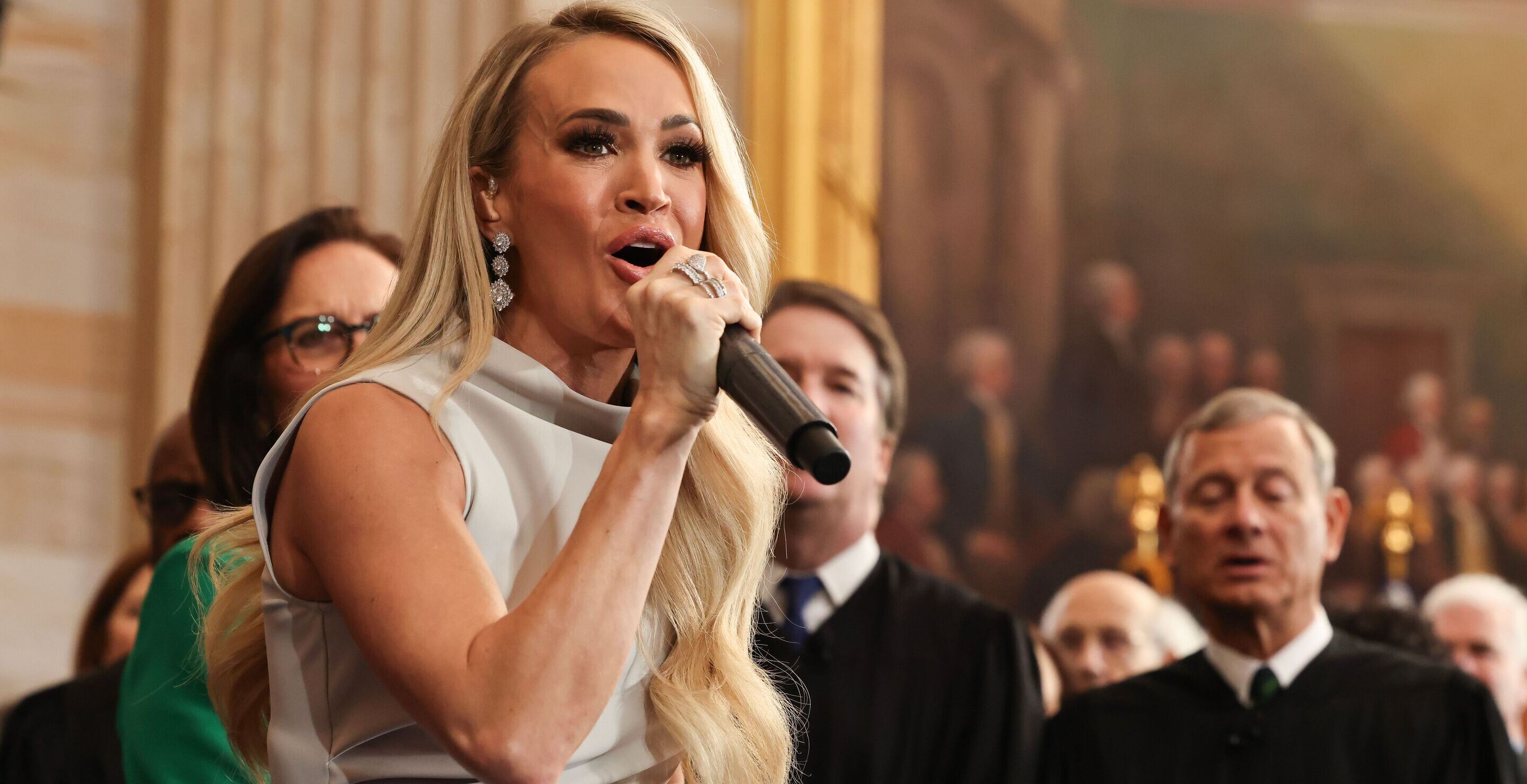 Fans Are Already Petitioning For Carrie Underwood To Perform The Next Super Bowl Halftime