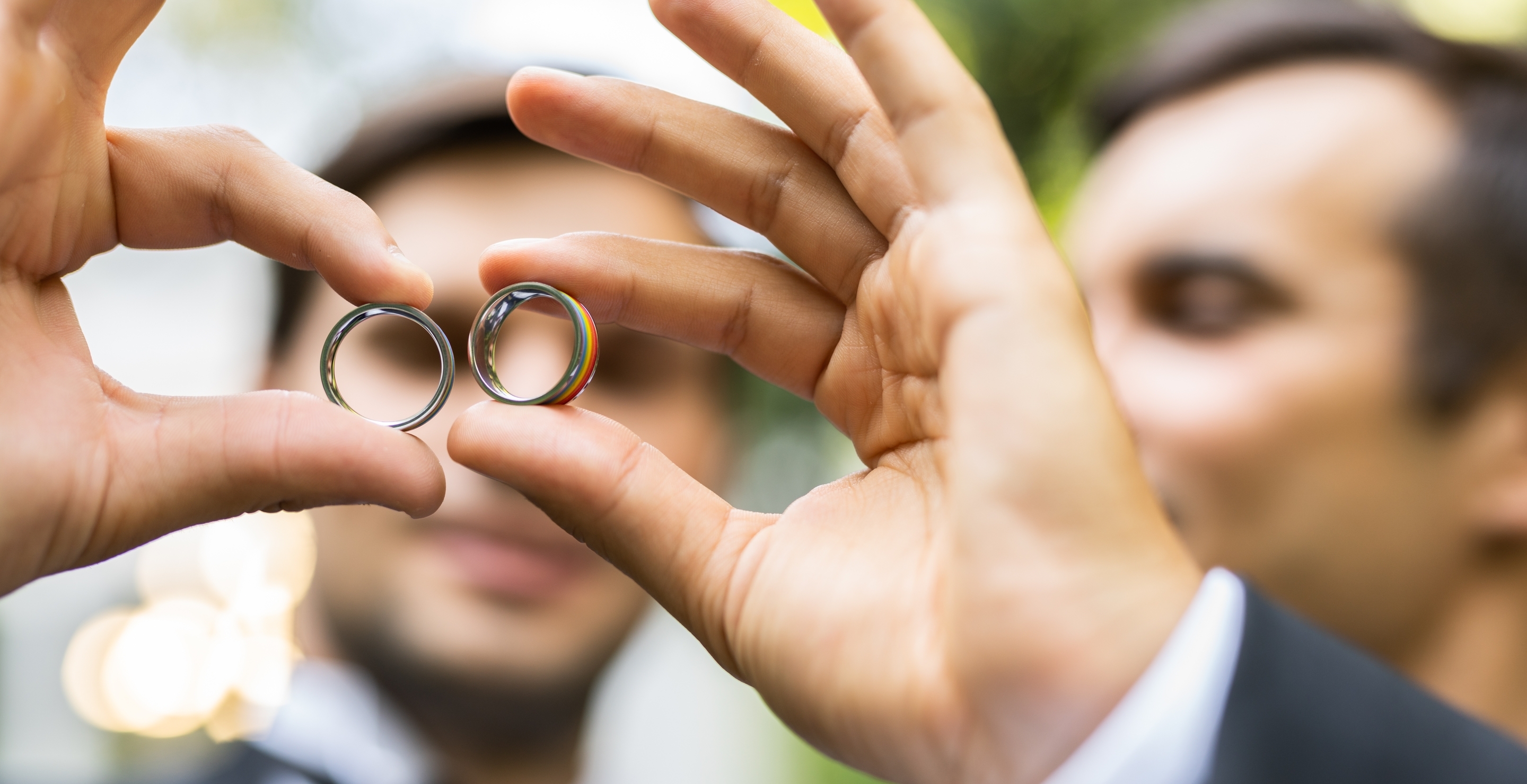 Groom Falls In Love With Wedding Designer, Leaves Bride