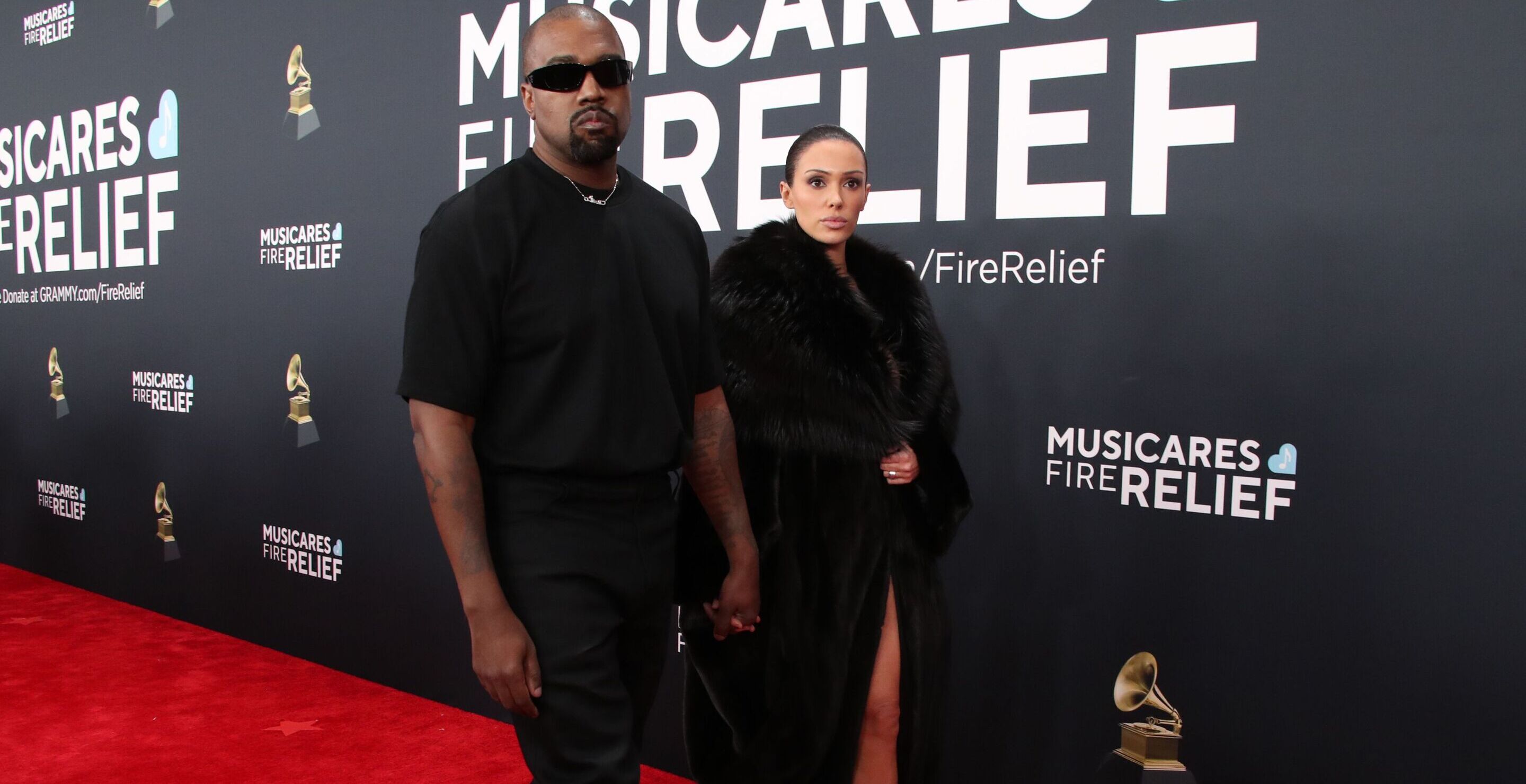 Kanye West's Wife Bianca Censori Appeared Uncomfortable With Grammys See-Through Dress Stunt, According To Expert