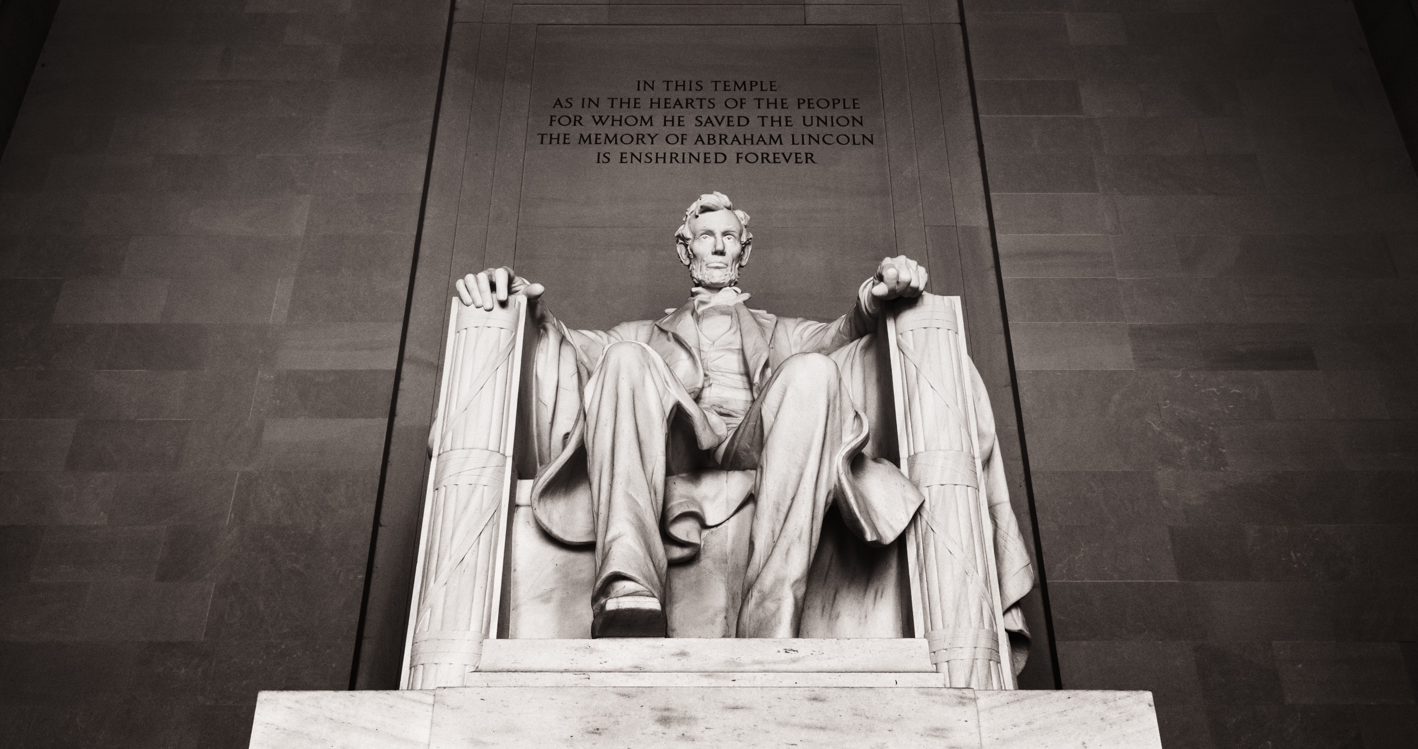 Lincoln Memorial Is Hiding A Secret