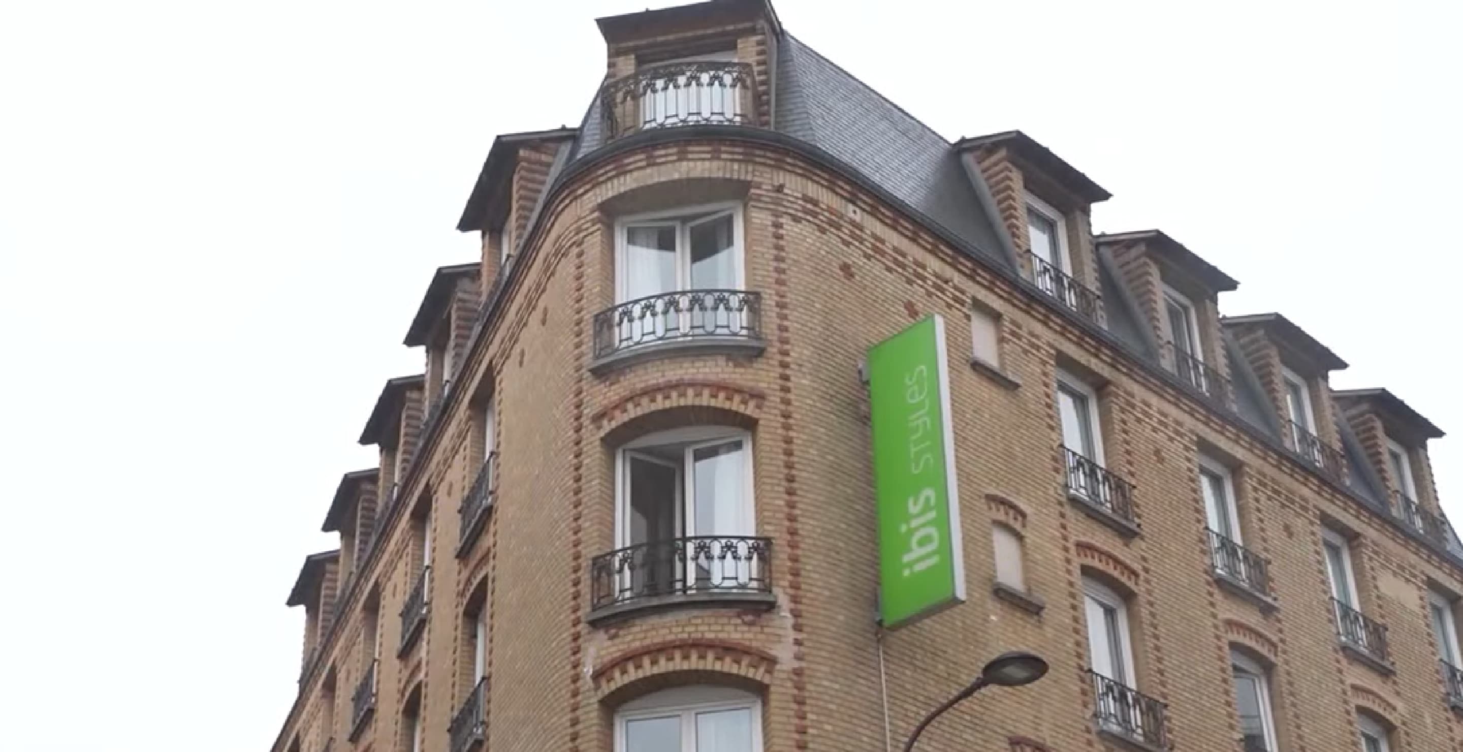 Paris Hotel