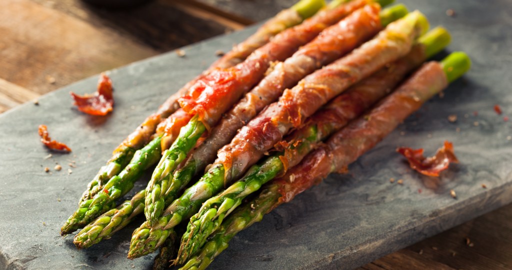 Prosciutto-Wrapped Asparagus